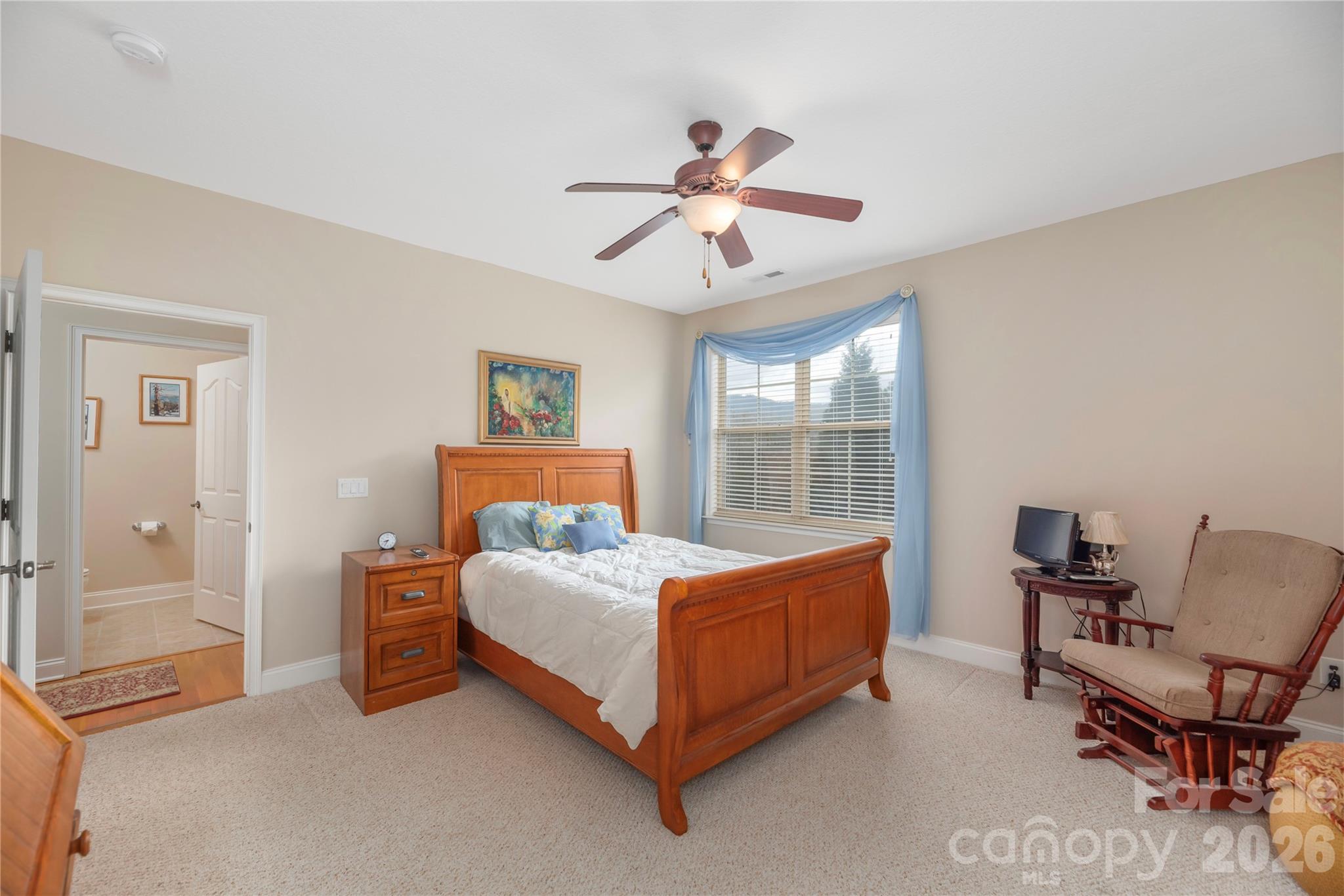 93 Outlook Circle — Swannanoa