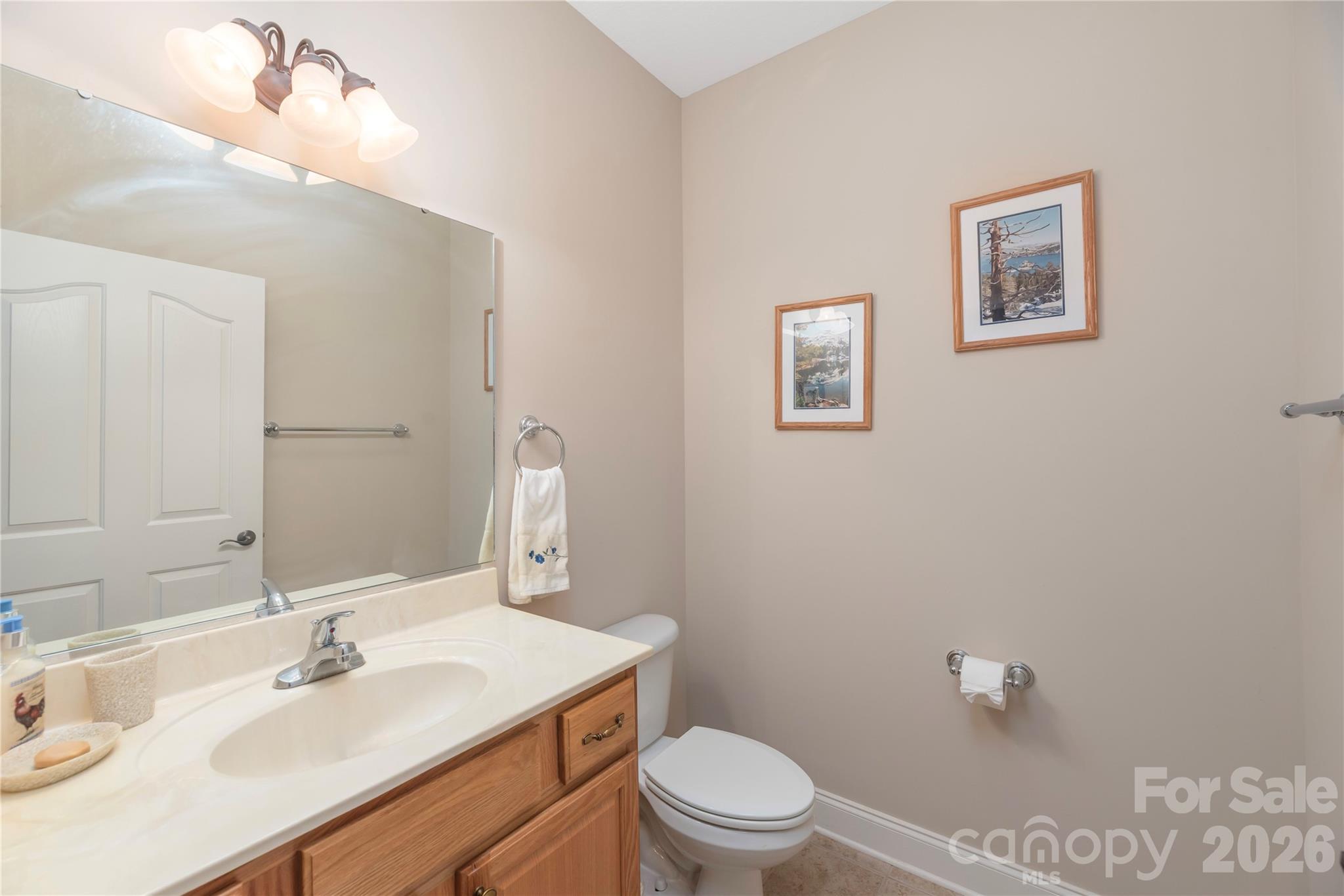 93 Outlook Circle — Swannanoa