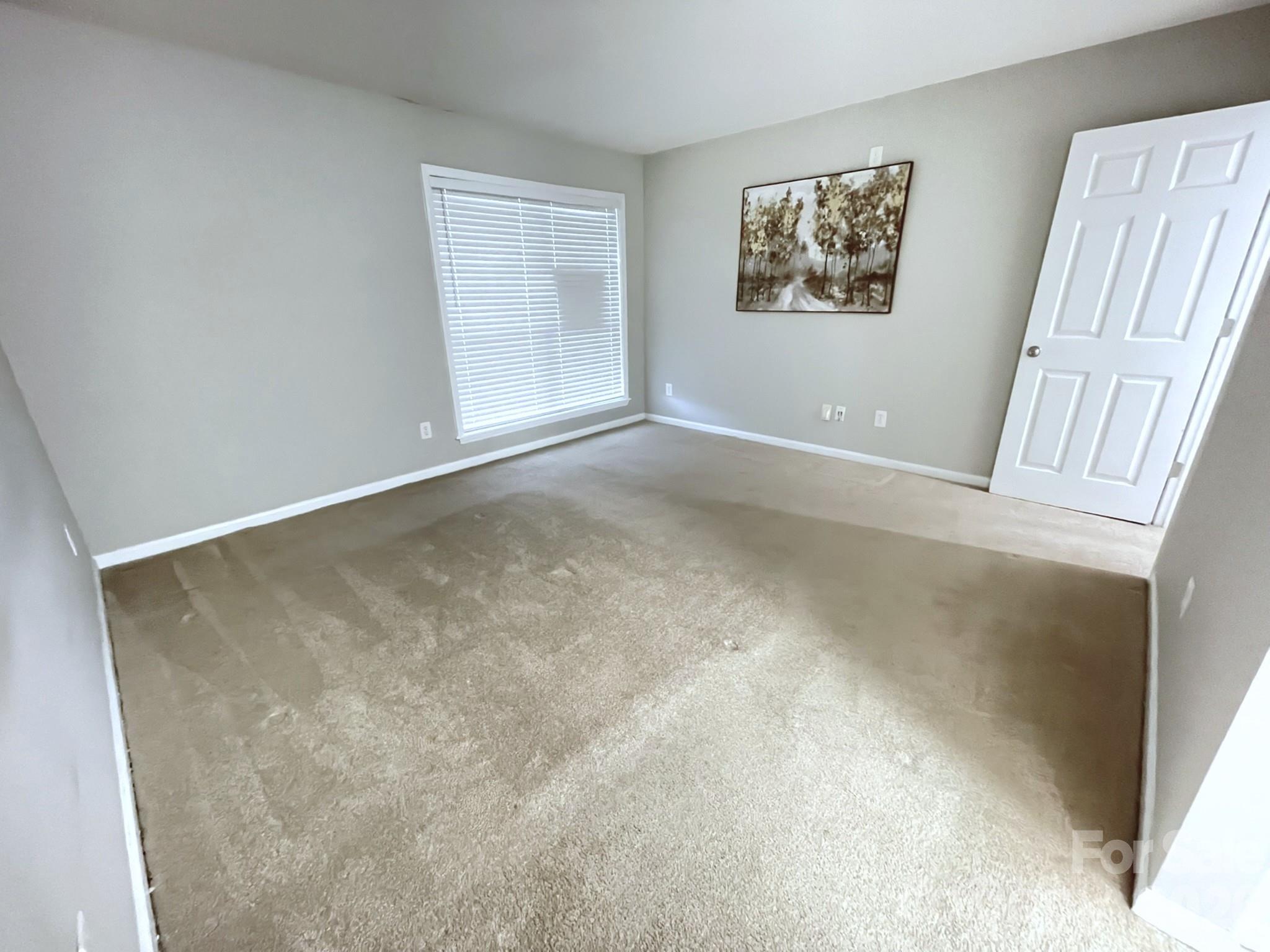 7236 Winery Lane — Charlotte