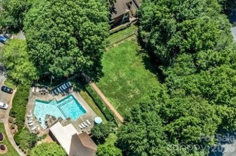 7236 Winery Lane — Charlotte