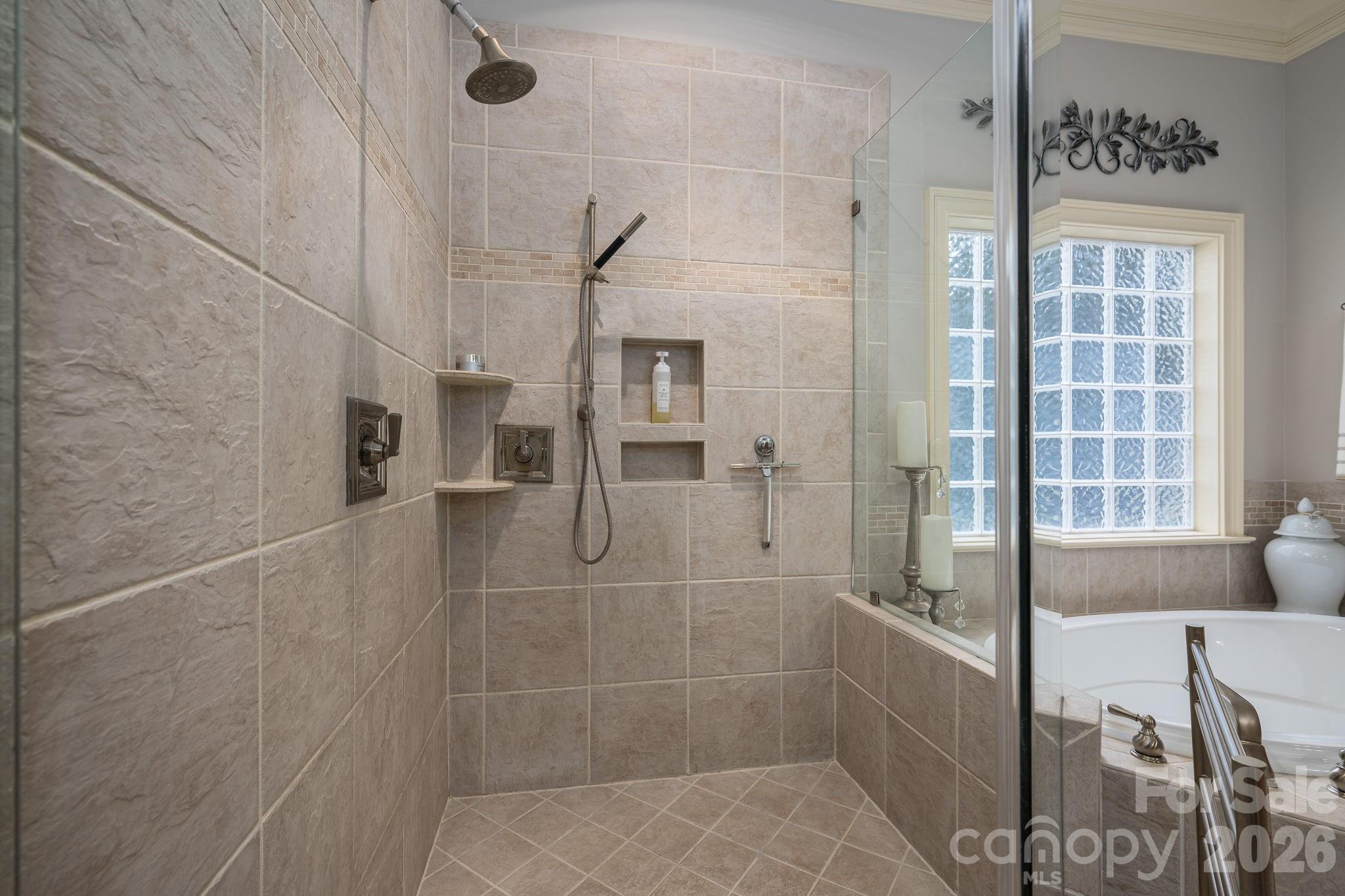 169 Cape Cod Way — Mooresville