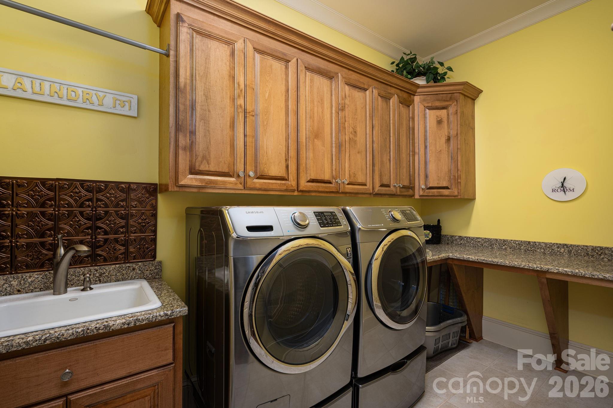 169 Cape Cod Way — Mooresville
