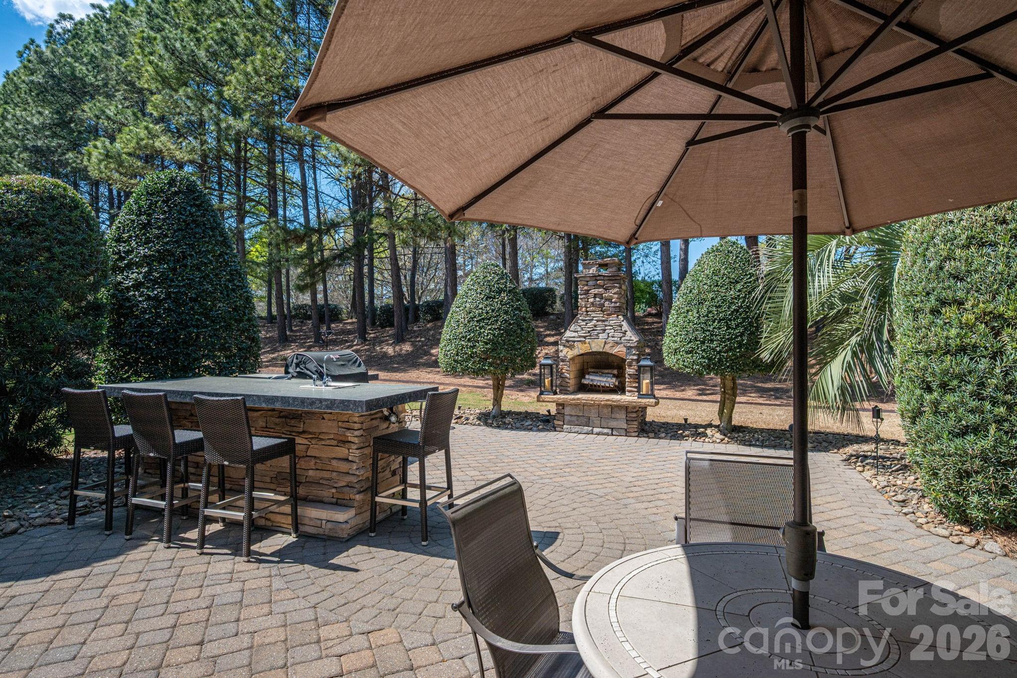 169 Cape Cod Way — Mooresville