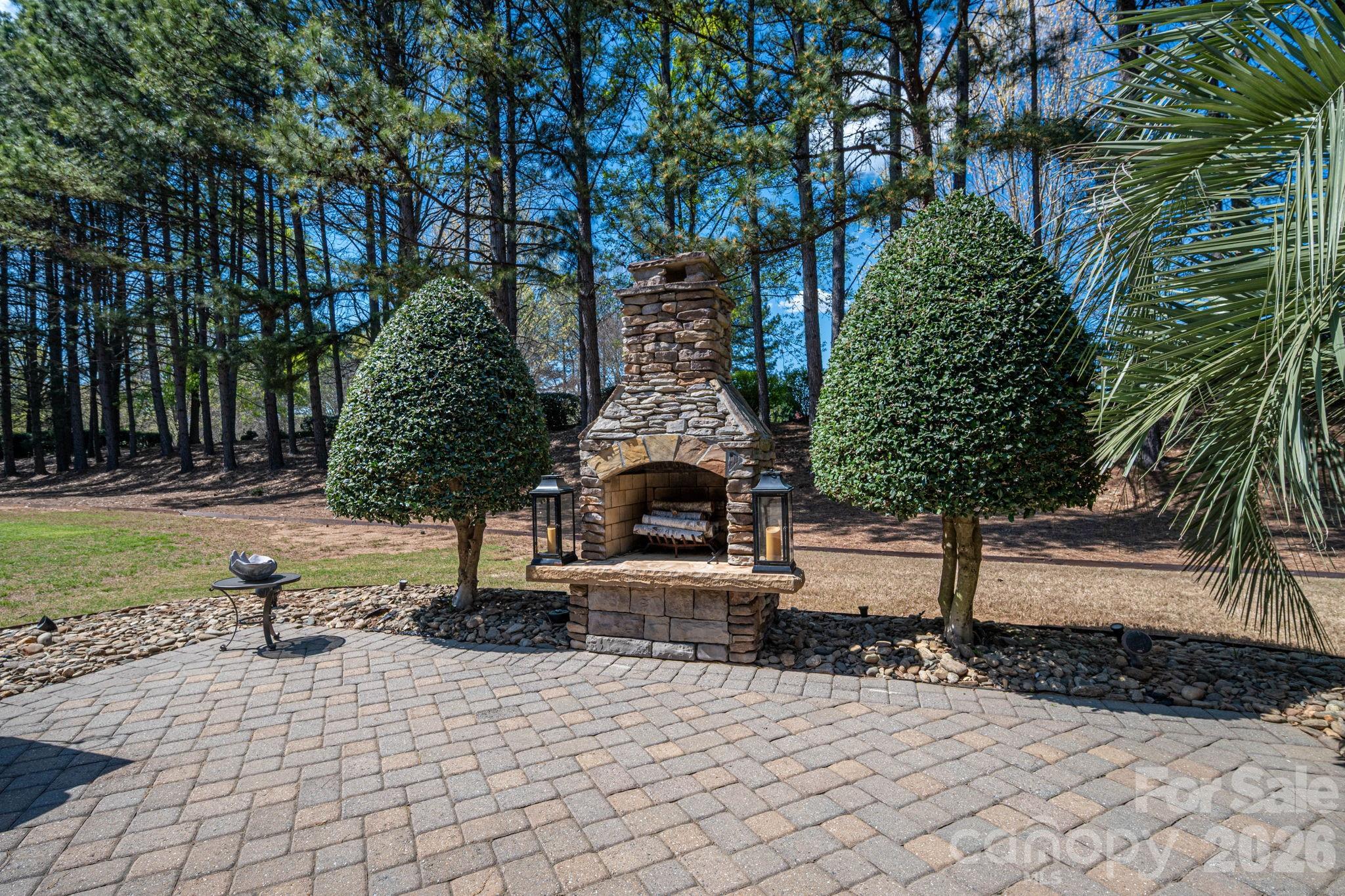 169 Cape Cod Way — Mooresville