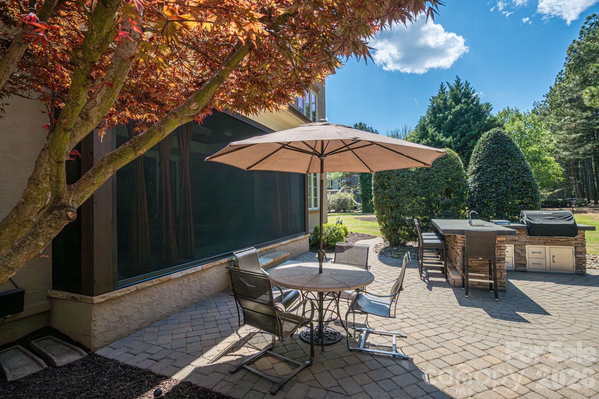 169 Cape Cod Way — Mooresville