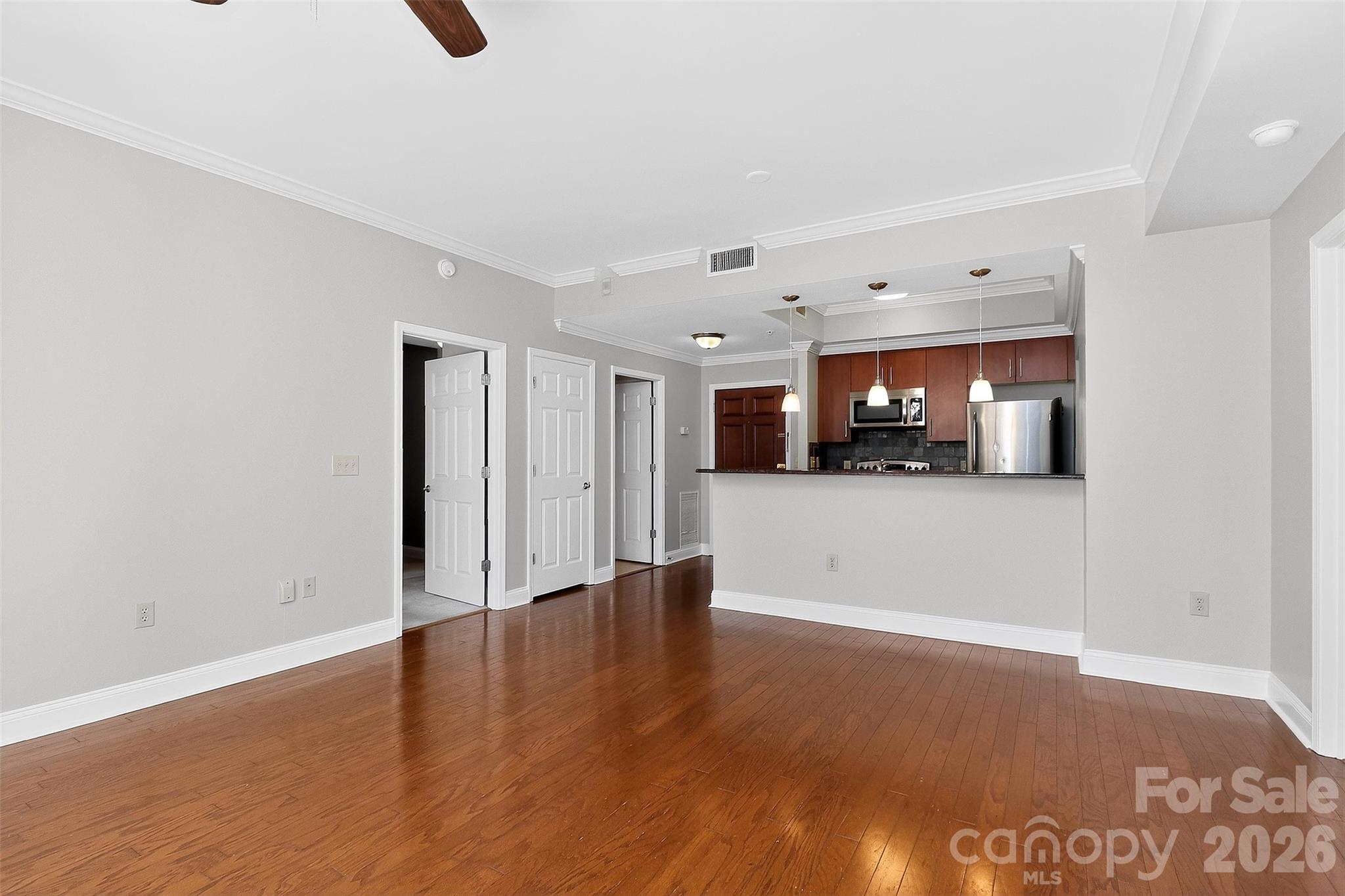 300 W 5th Street W #413 — Charlotte