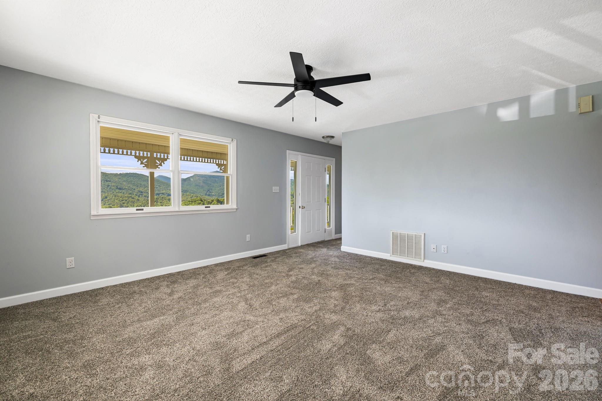 95 Friendship Road — Burnsville