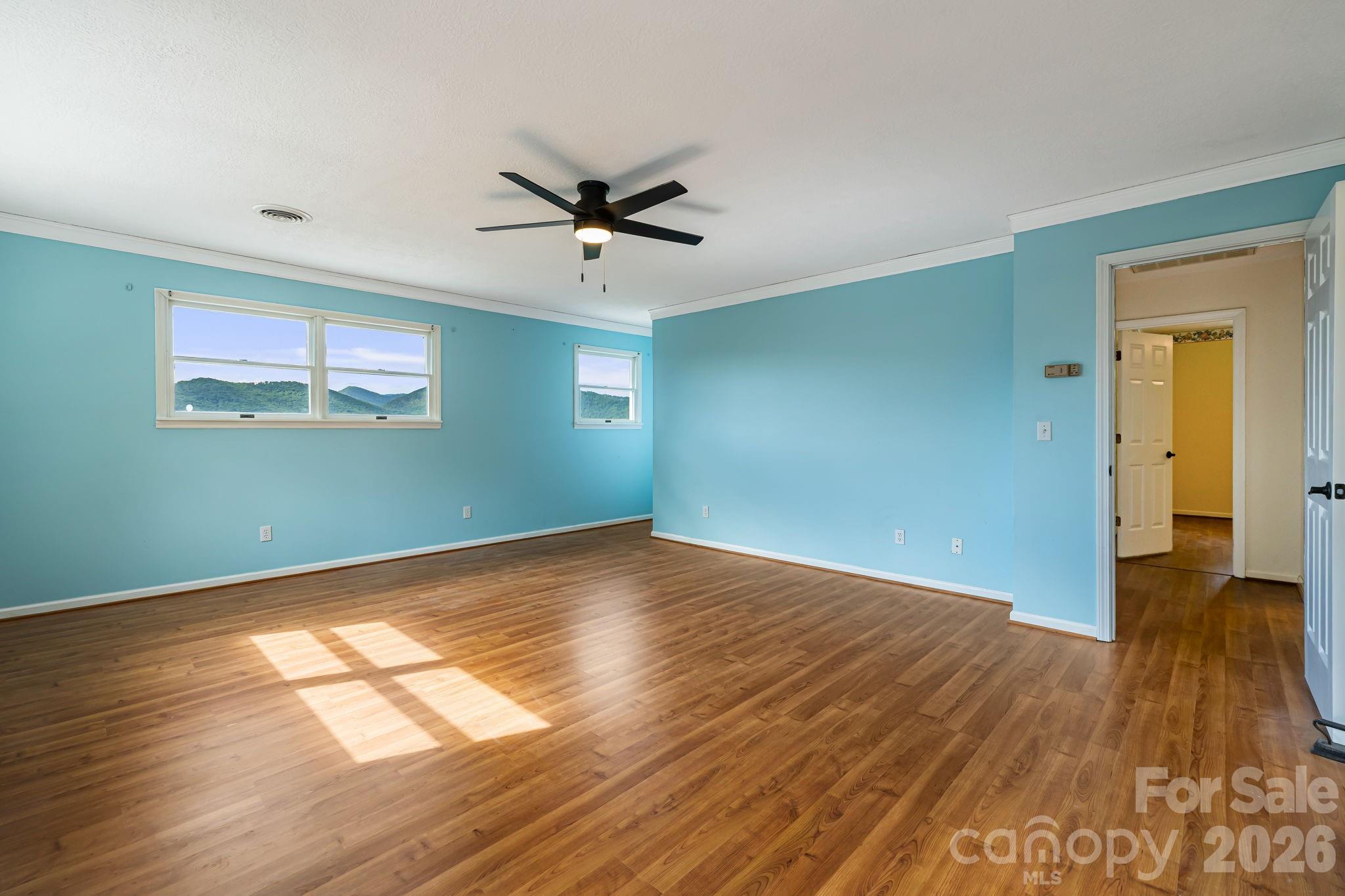 95 Friendship Road — Burnsville