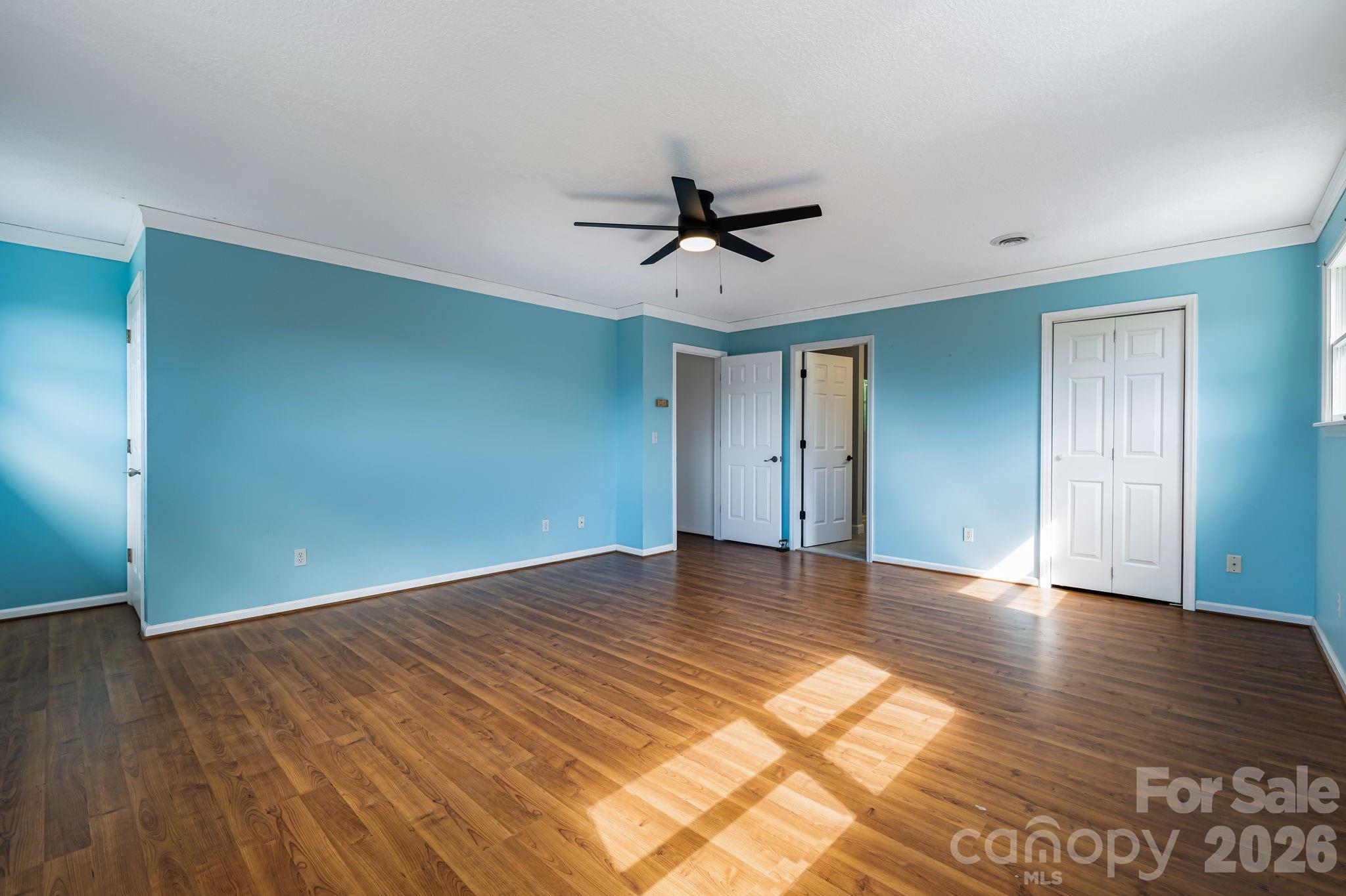 95 Friendship Road — Burnsville