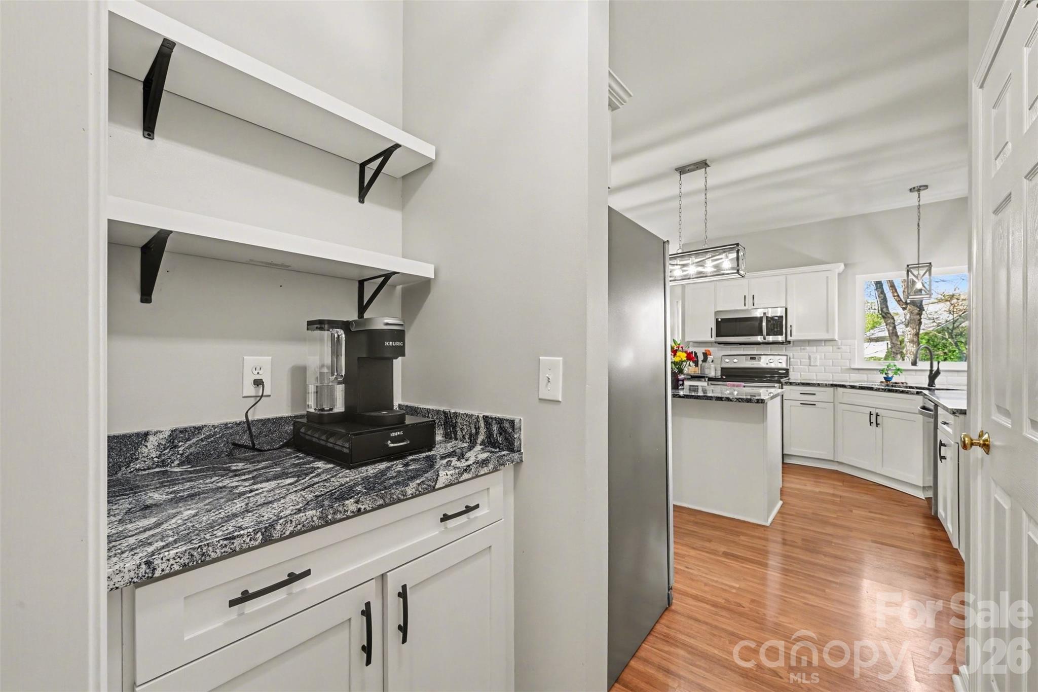 586 Gatsby Place NW — Concord
