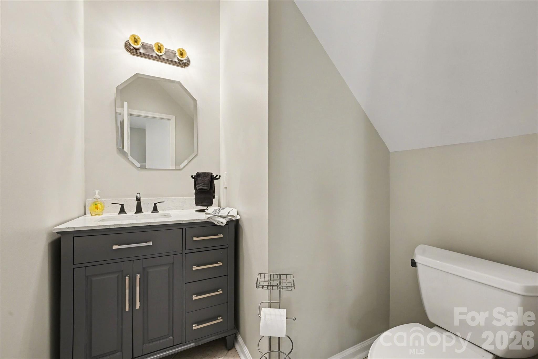 586 Gatsby Place NW — Concord