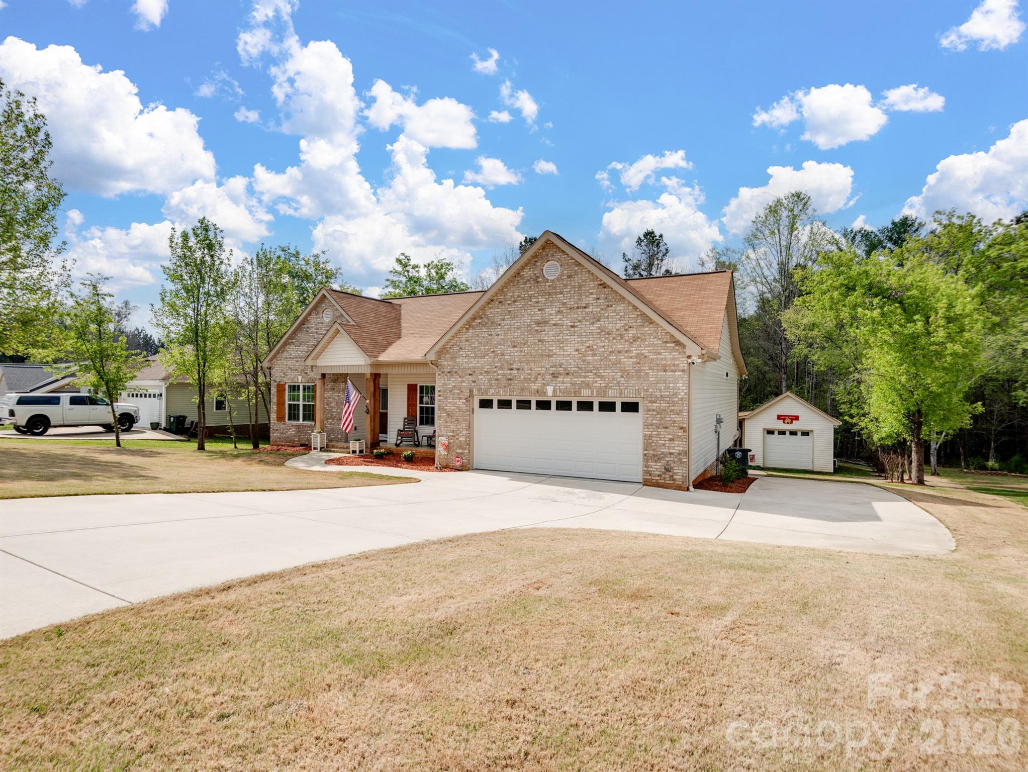 2235 Picnic Drive — Newton