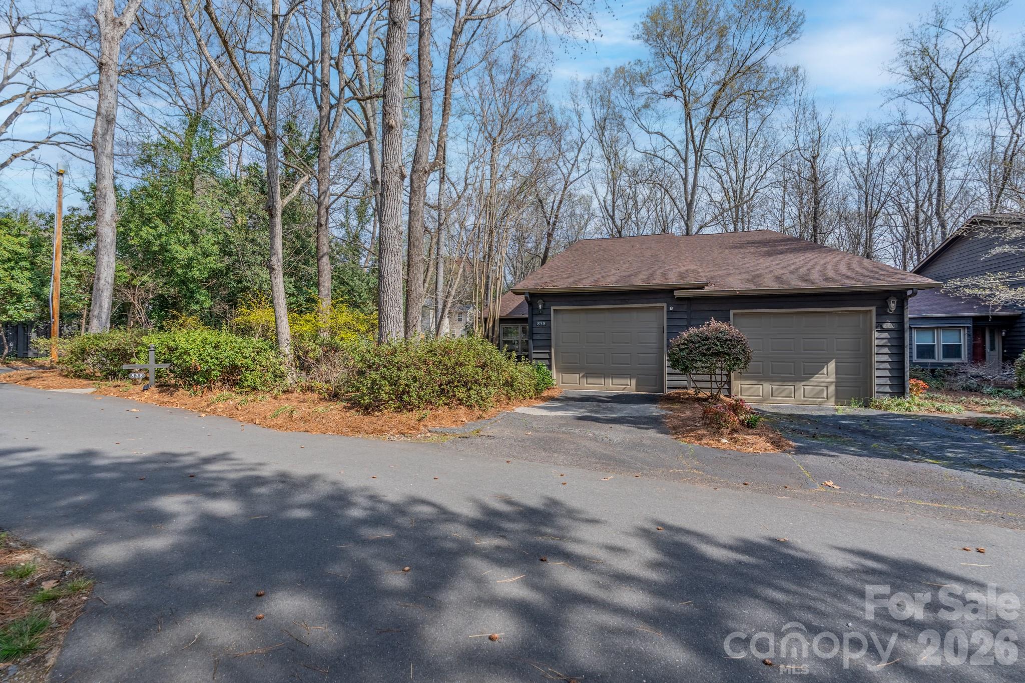 838 Bridgewood Drive — Rock Hill