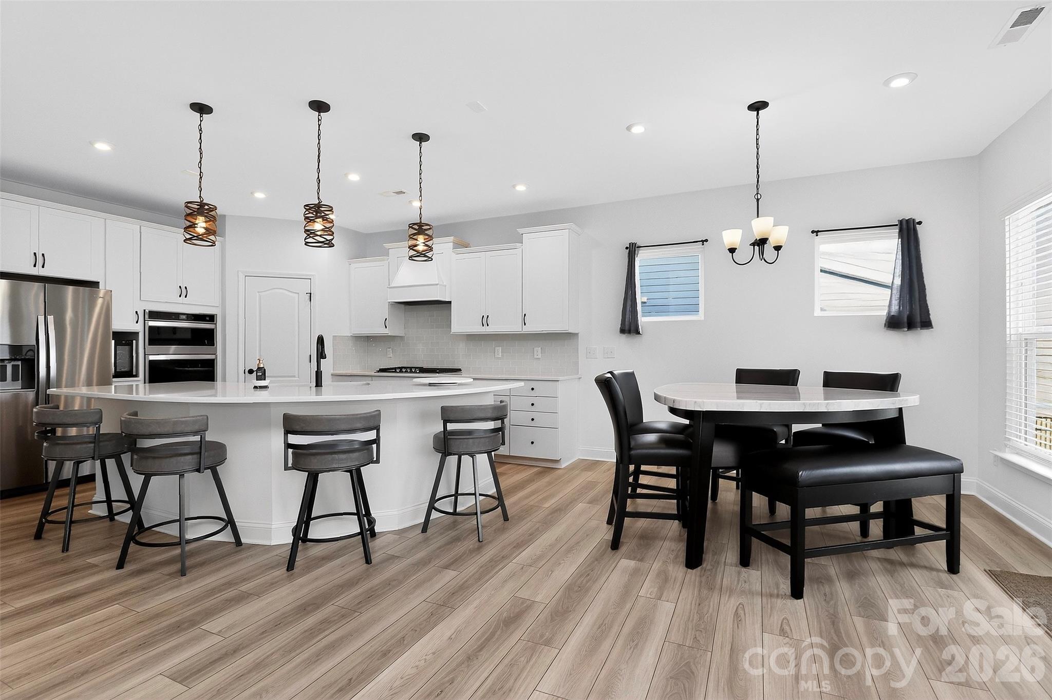 709 Hinterland Lane — Matthews