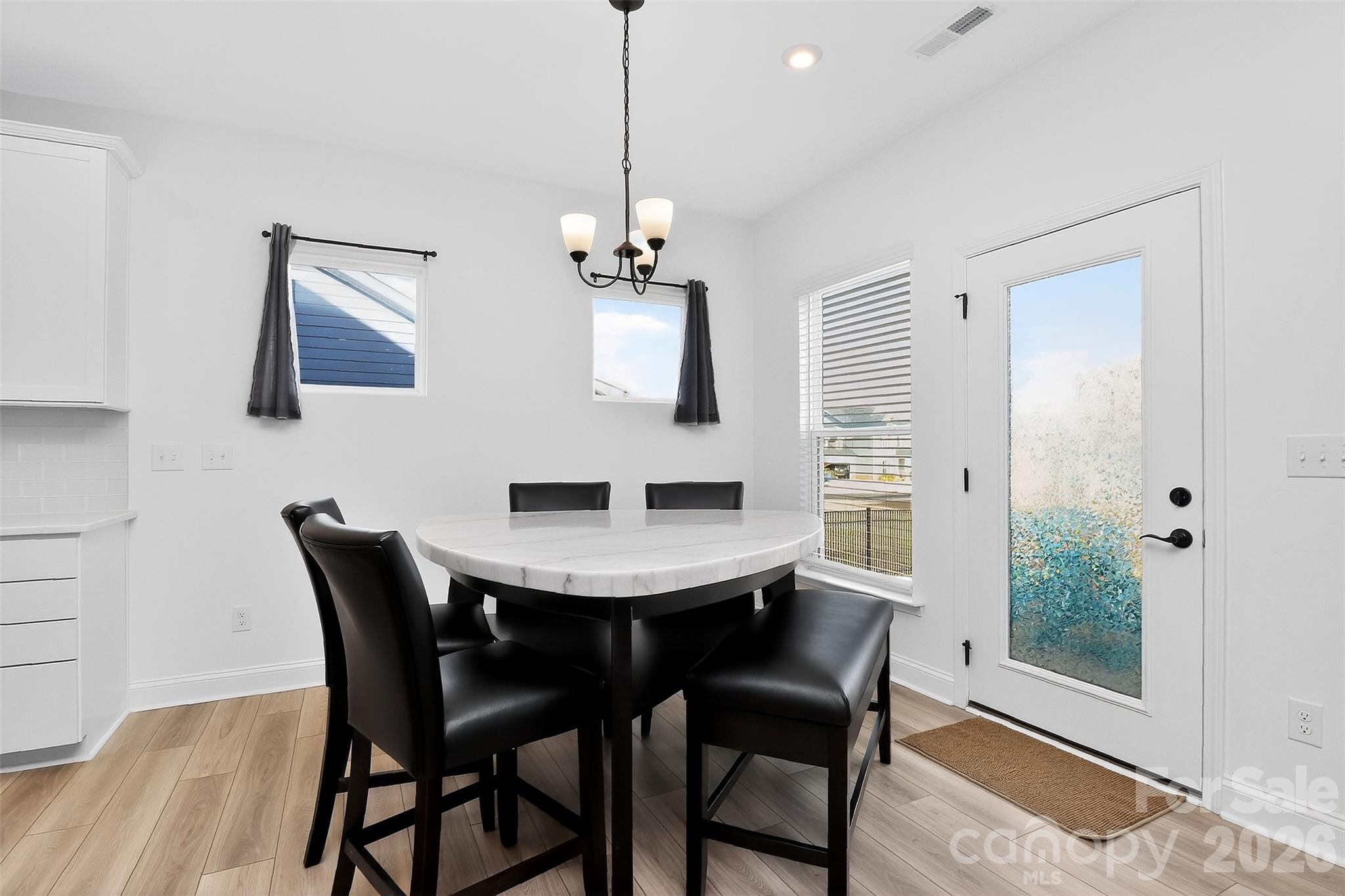 709 Hinterland Lane — Matthews