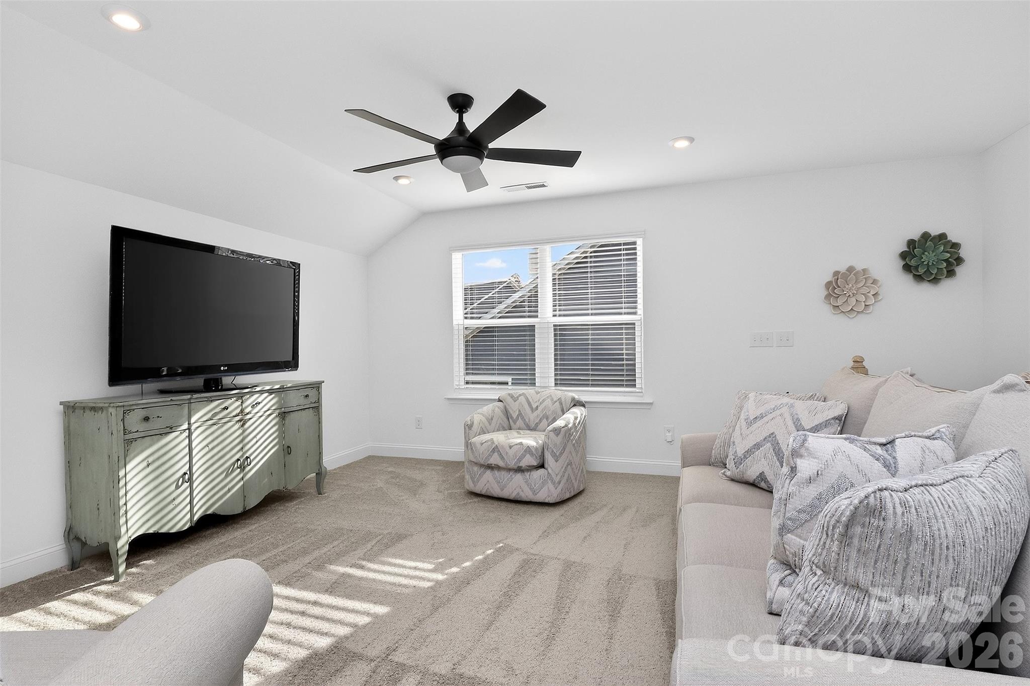 709 Hinterland Lane — Matthews
