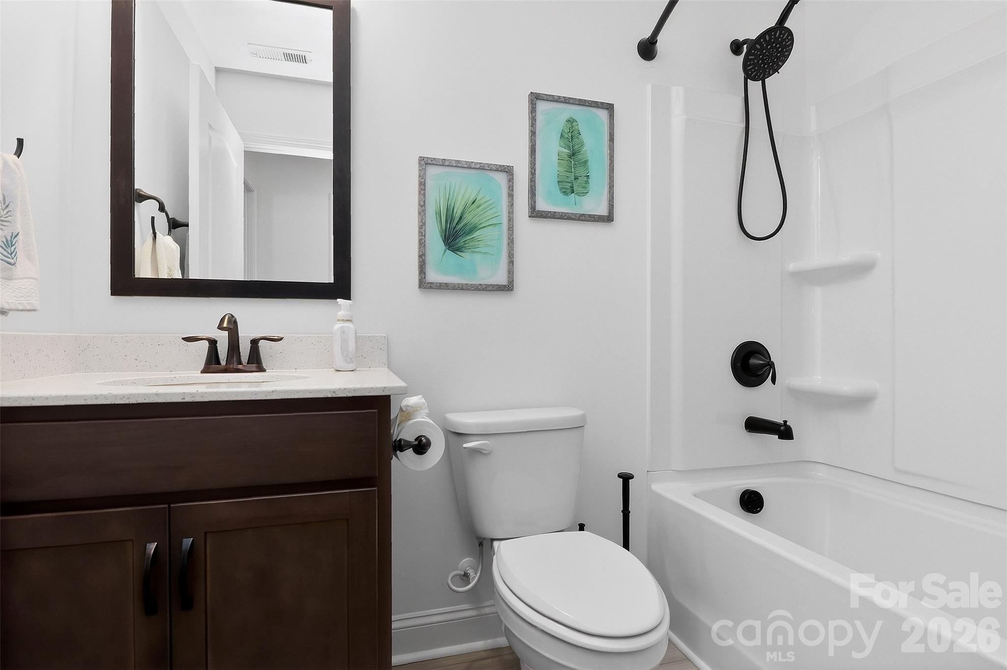 709 Hinterland Lane — Matthews
