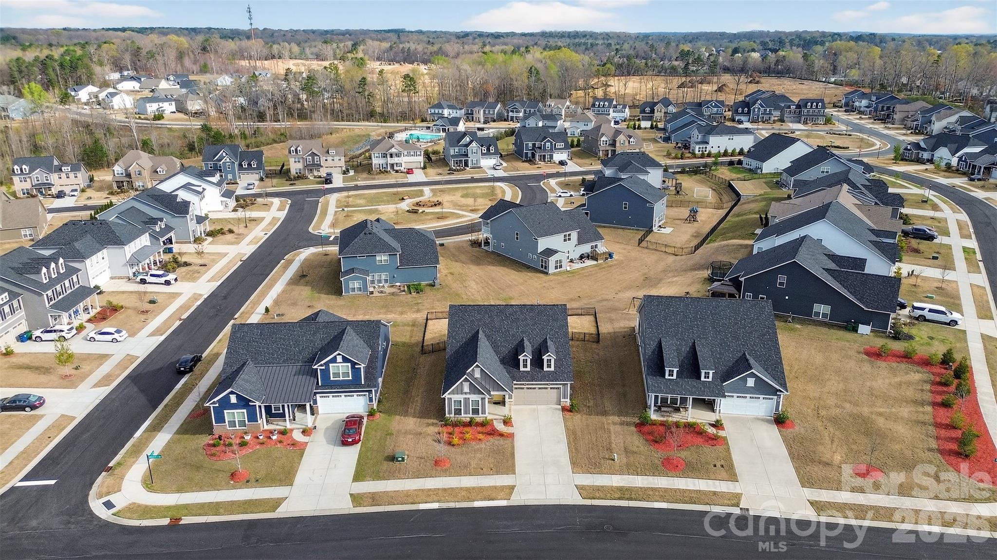 709 Hinterland Lane — Matthews