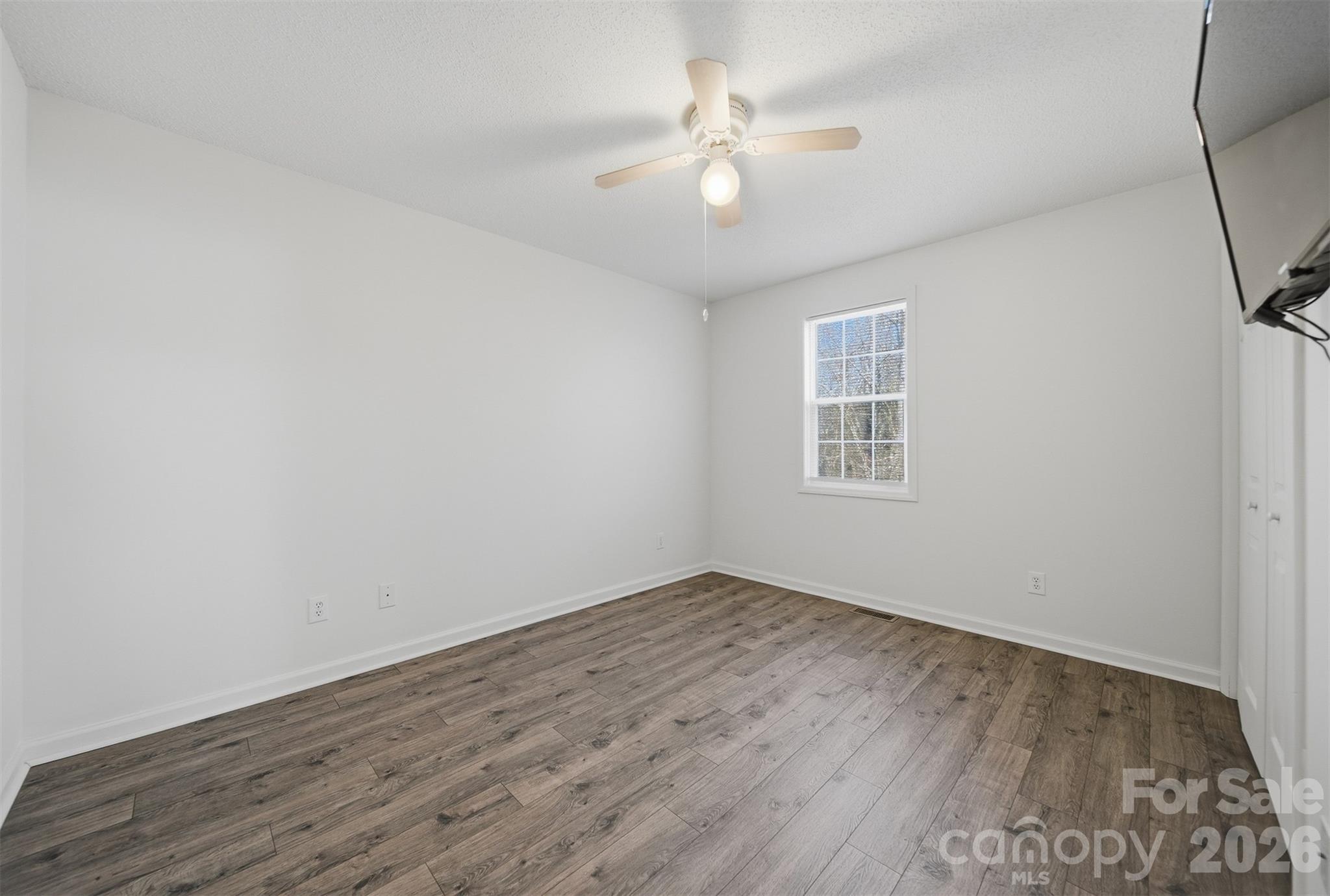 828 Cline Avenue SW — Valdese