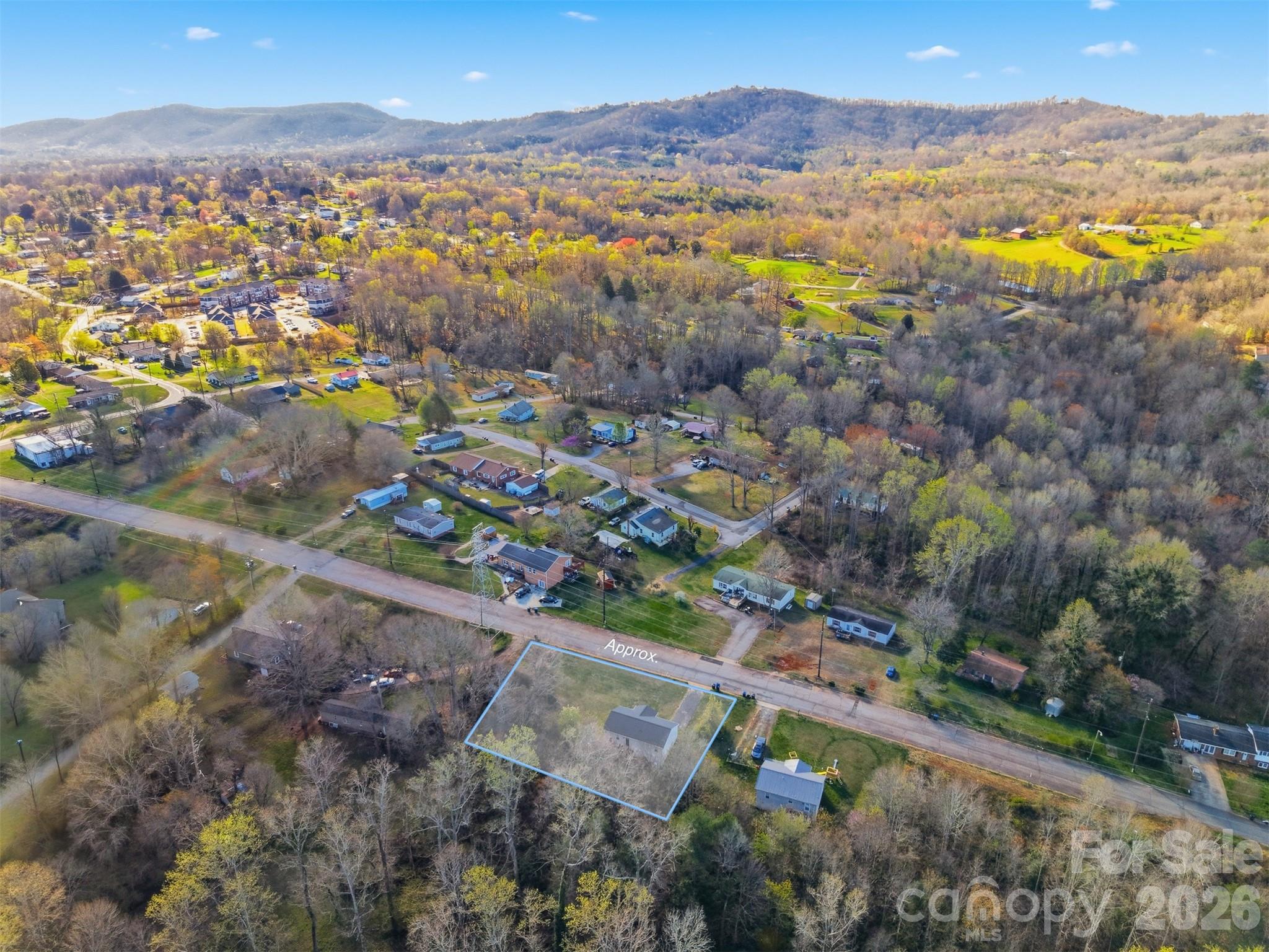 828 Cline Avenue SW — Valdese