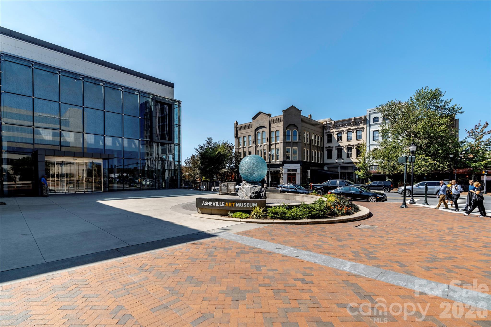 221 Summit Street — Asheville