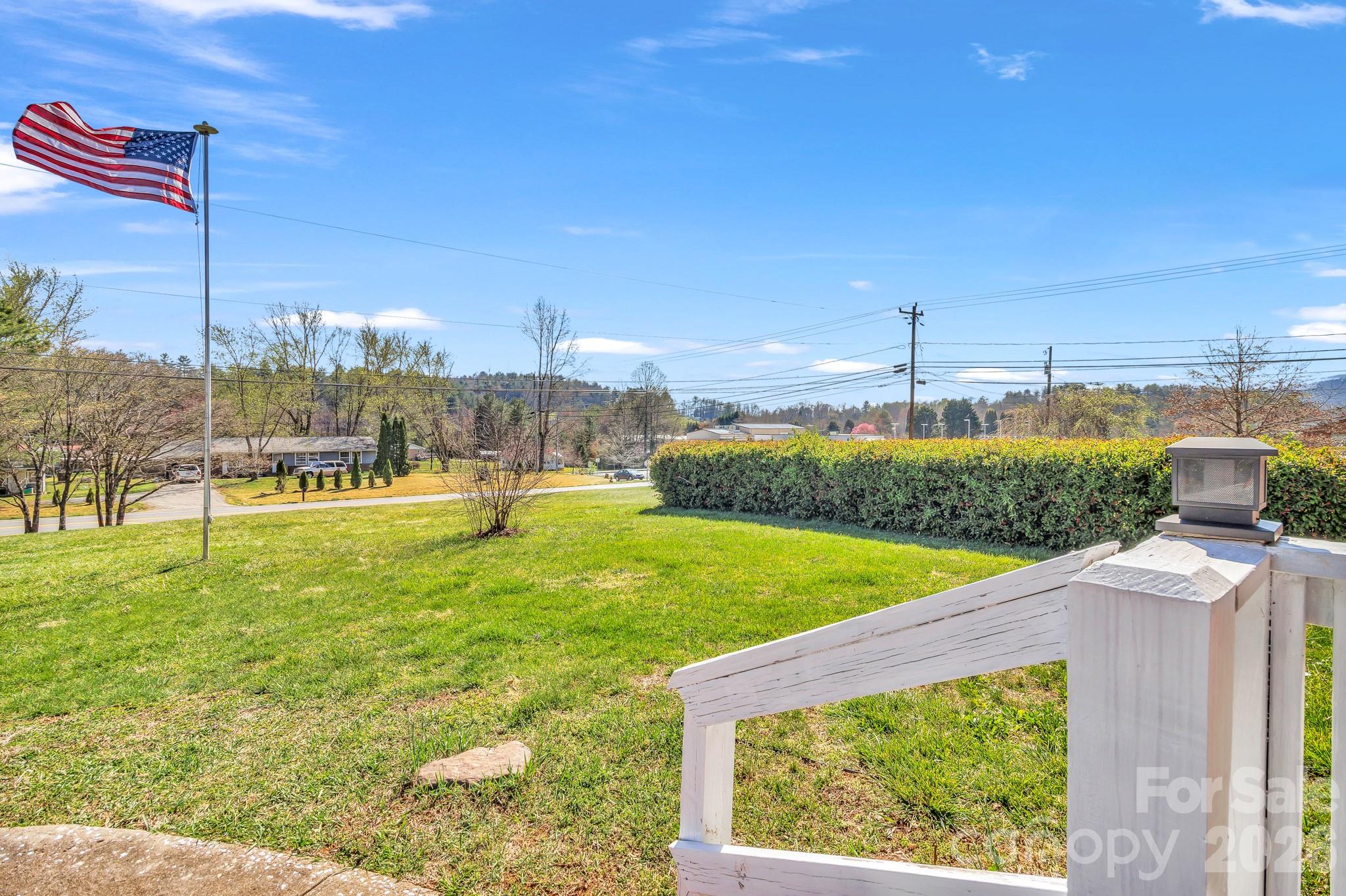 1195 Hendersonville Highway — Pisgah Forest