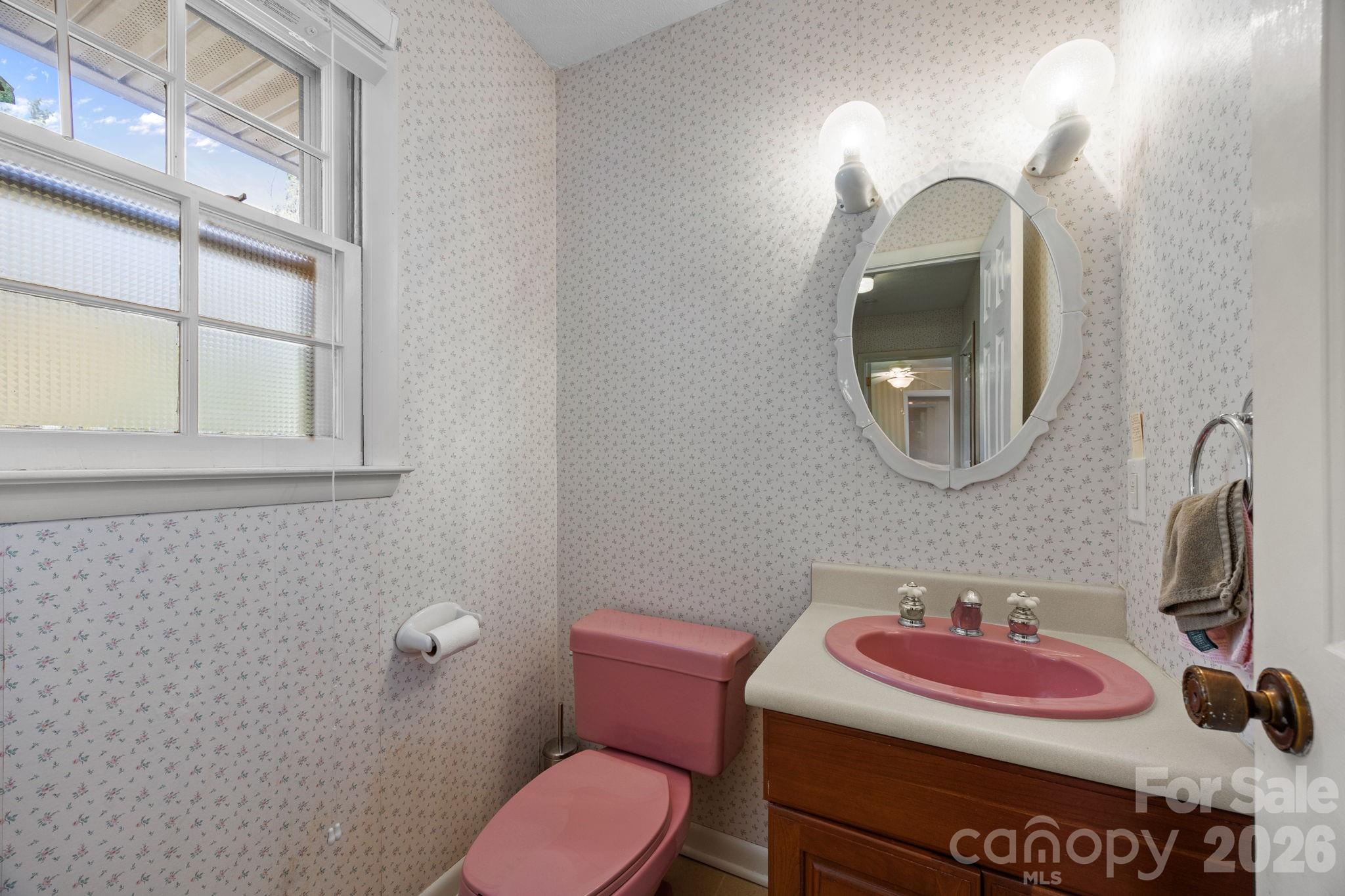 3124 Primrose Drive #10 — Hendersonville