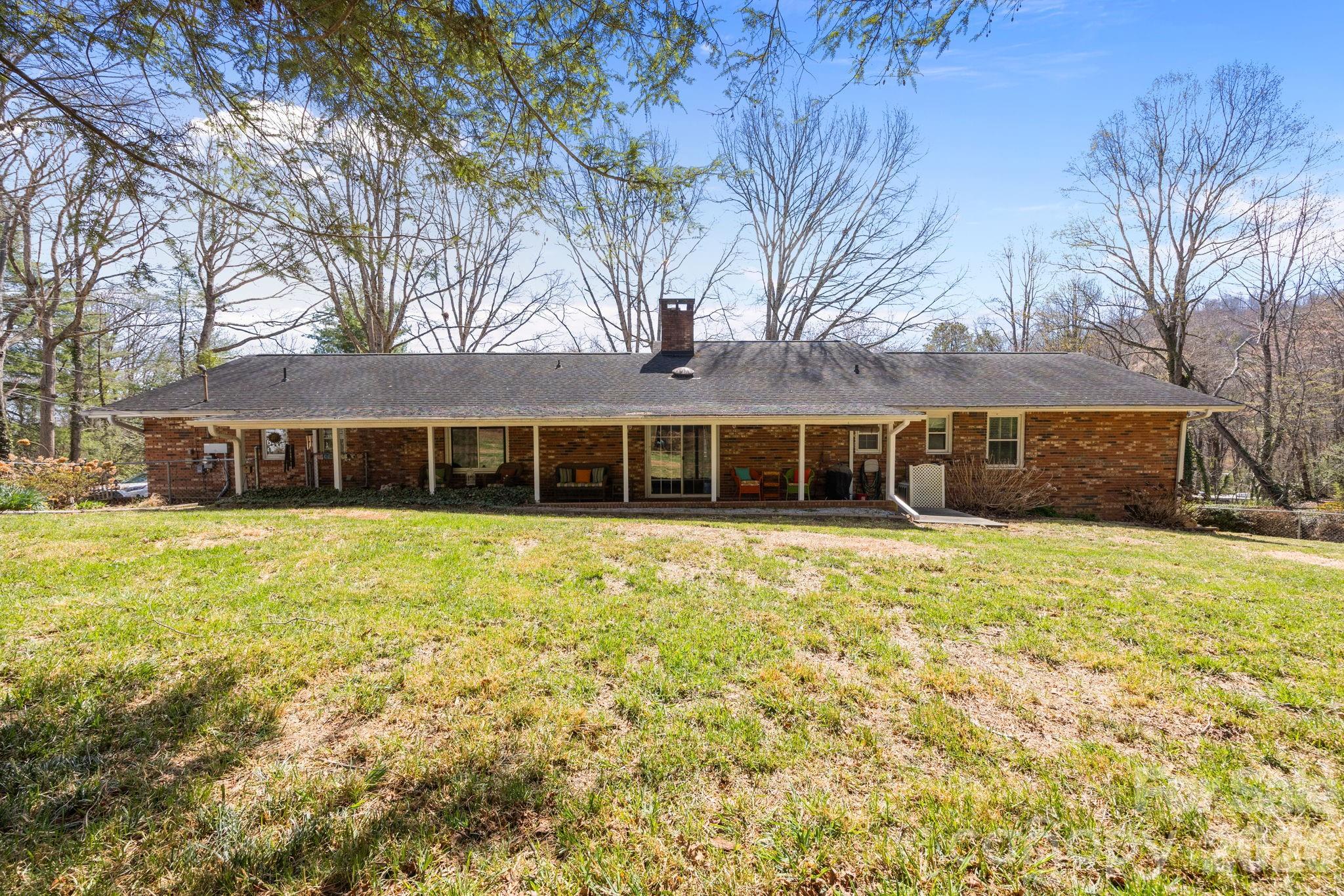 3124 Primrose Drive #10 — Hendersonville