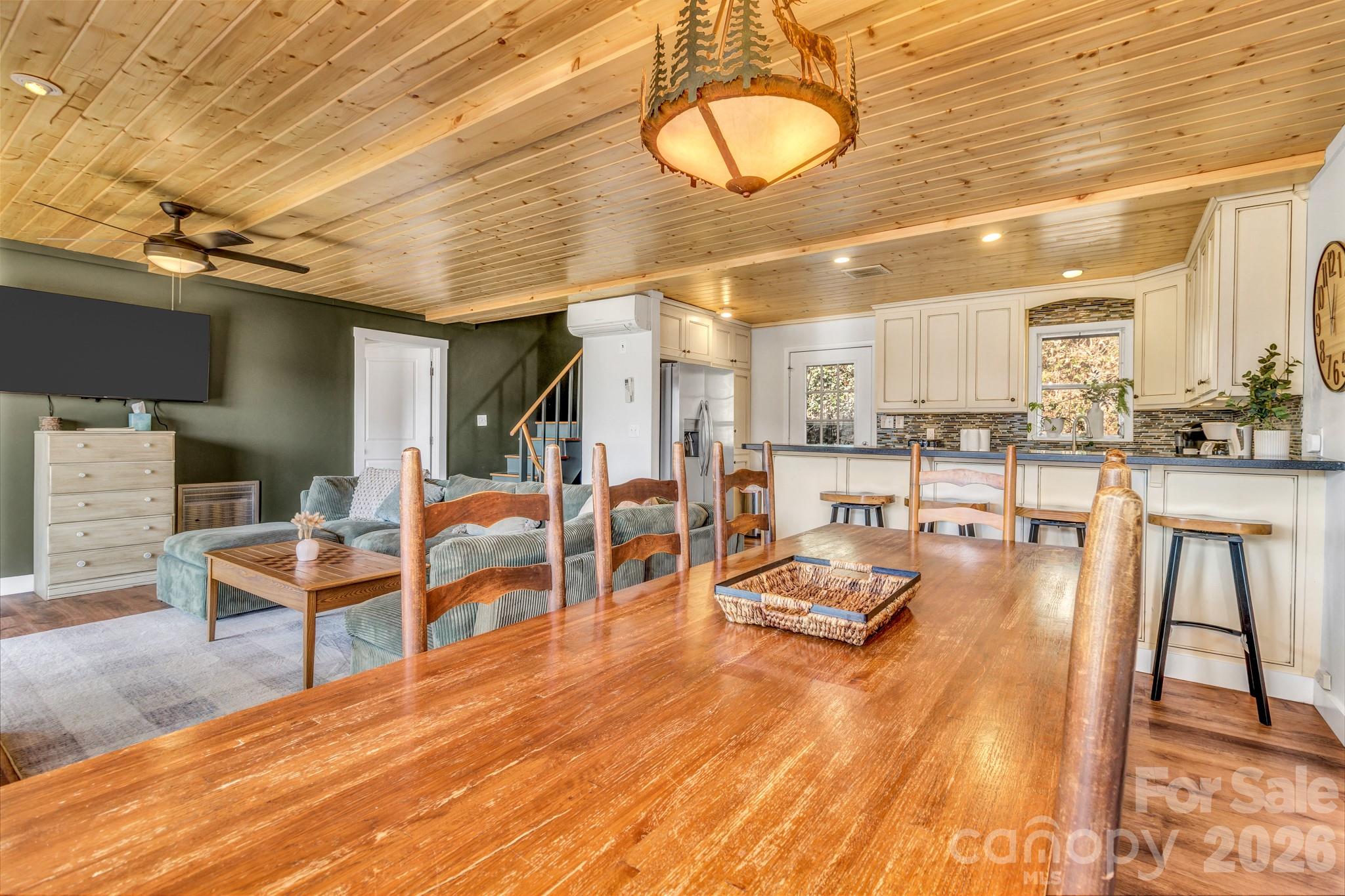 80 Hidden Falls Road — Maggie Valley