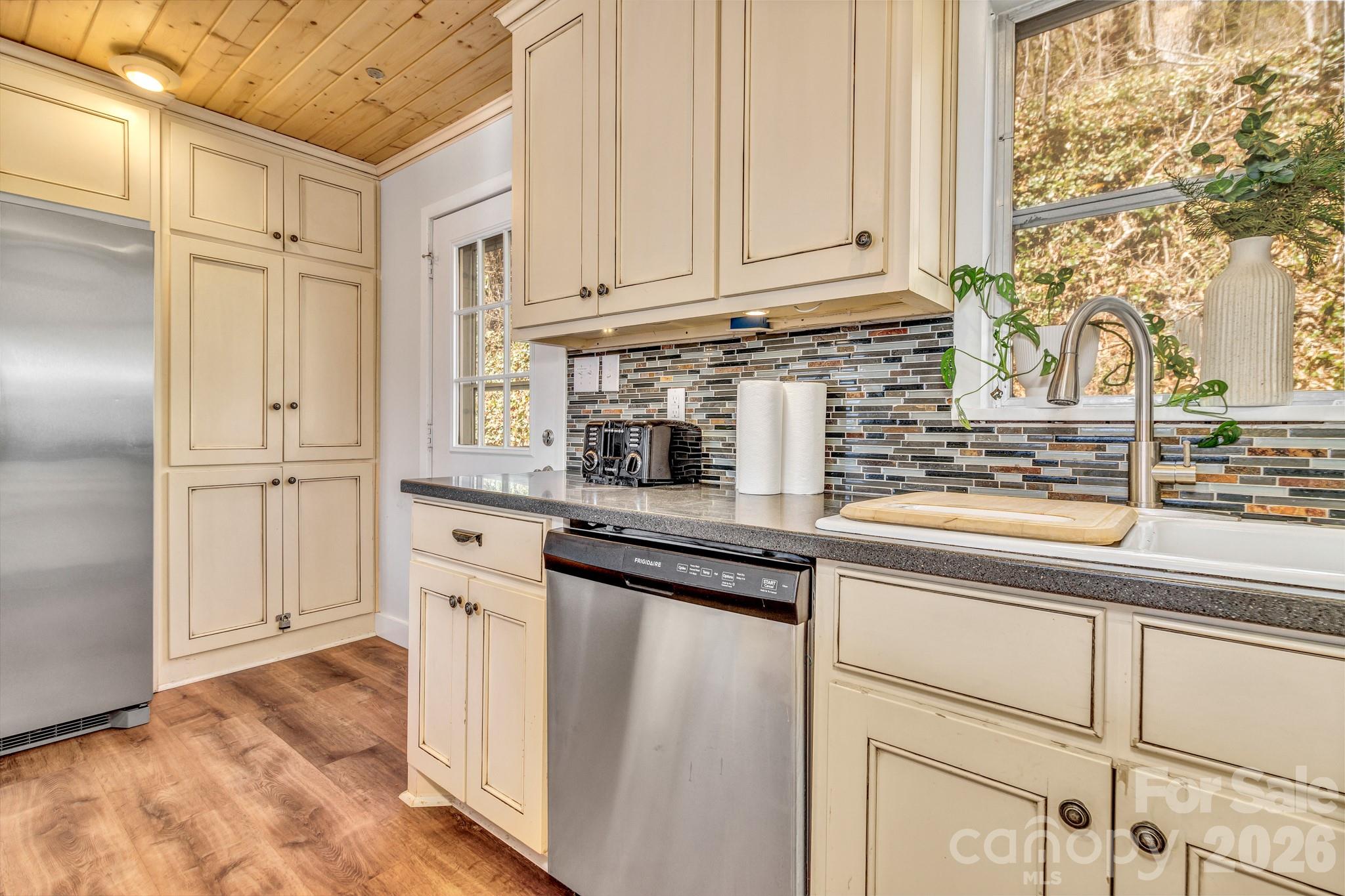 80 Hidden Falls Road — Maggie Valley