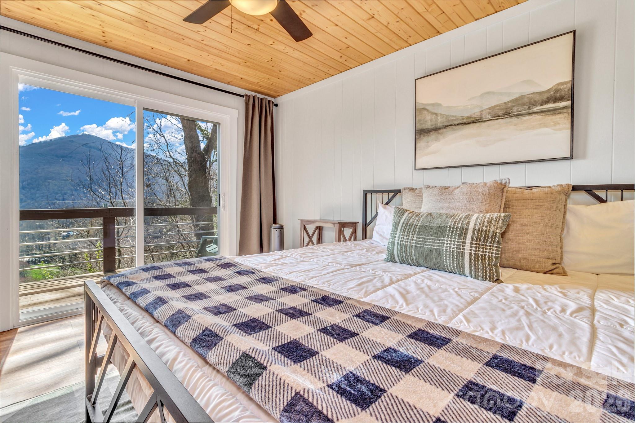 80 Hidden Falls Road — Maggie Valley