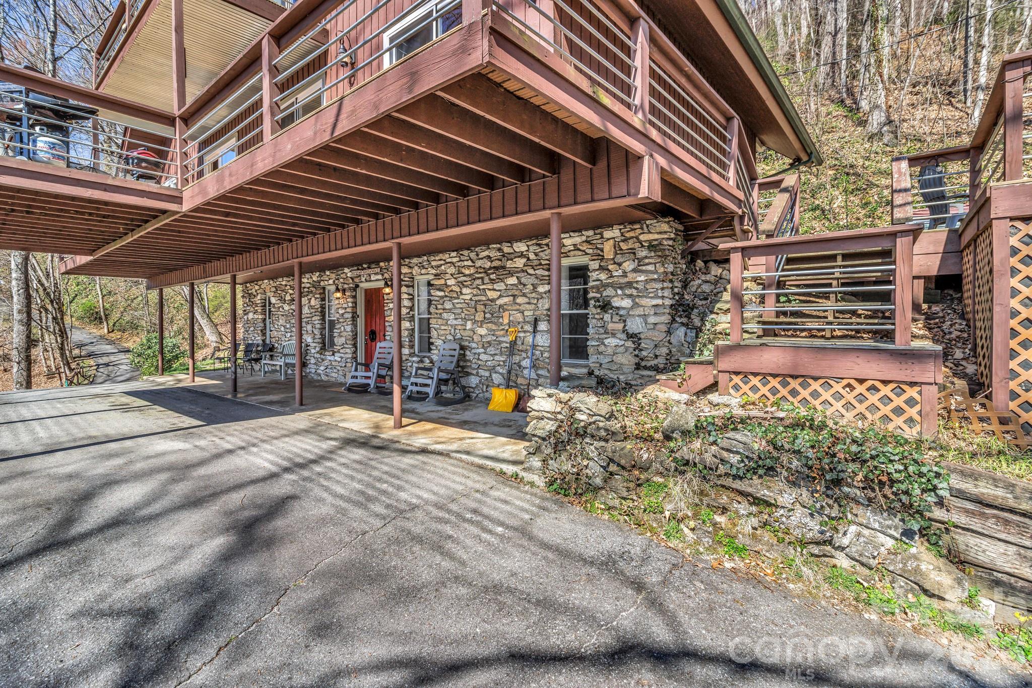 80 Hidden Falls Road — Maggie Valley