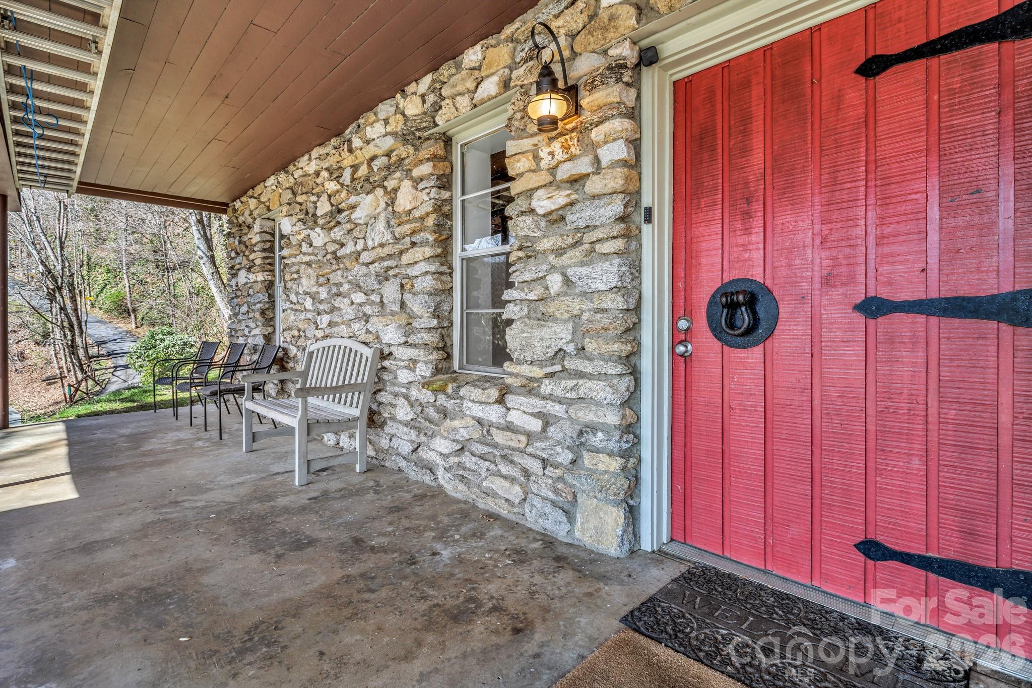 80 Hidden Falls Road — Maggie Valley