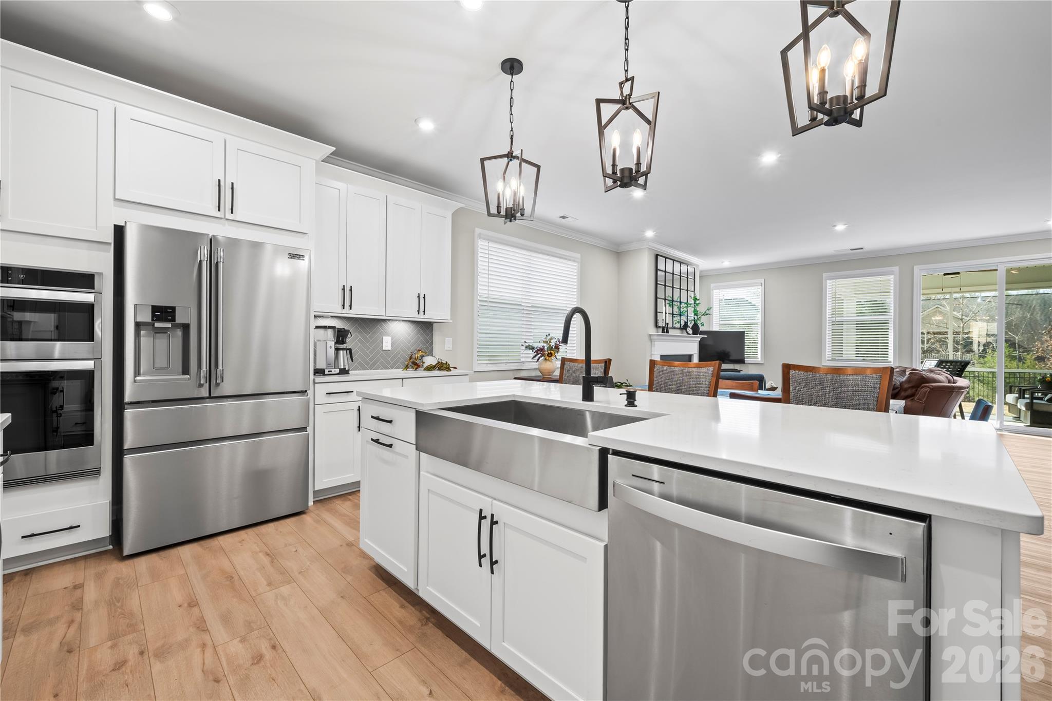 9838 Quercus Lane — Huntersville