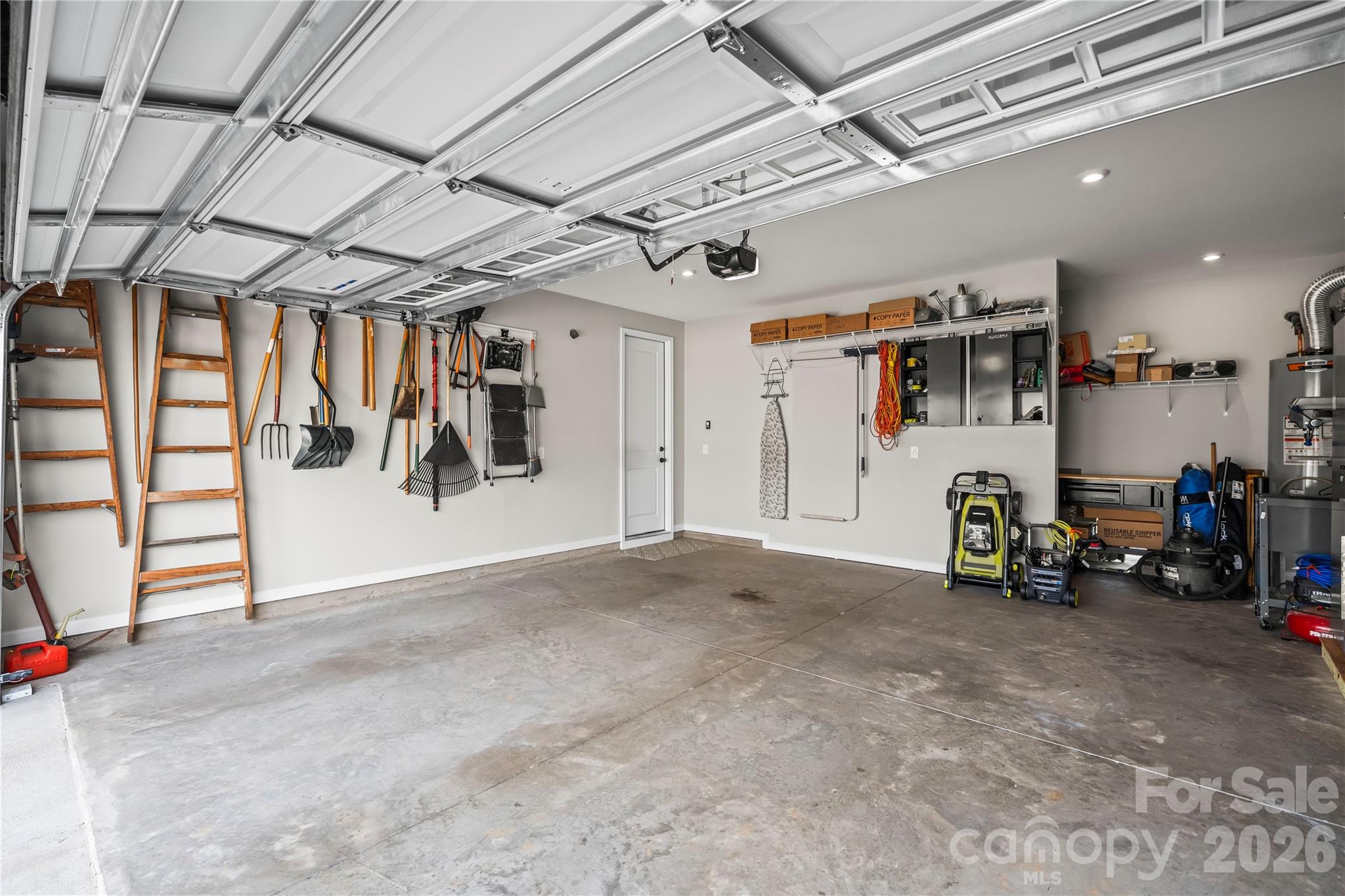 9838 Quercus Lane — Huntersville