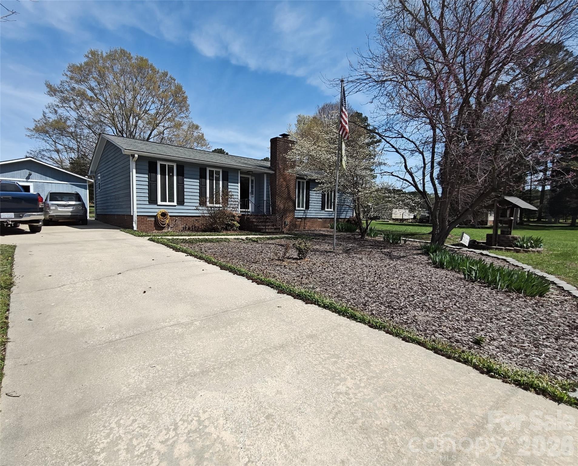 120 Greenway Drive — Salisbury