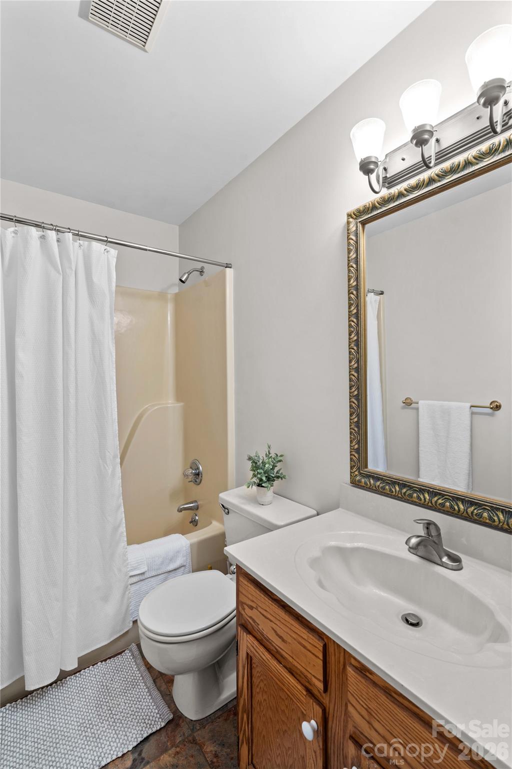 413 Windsor Lane — Statesville