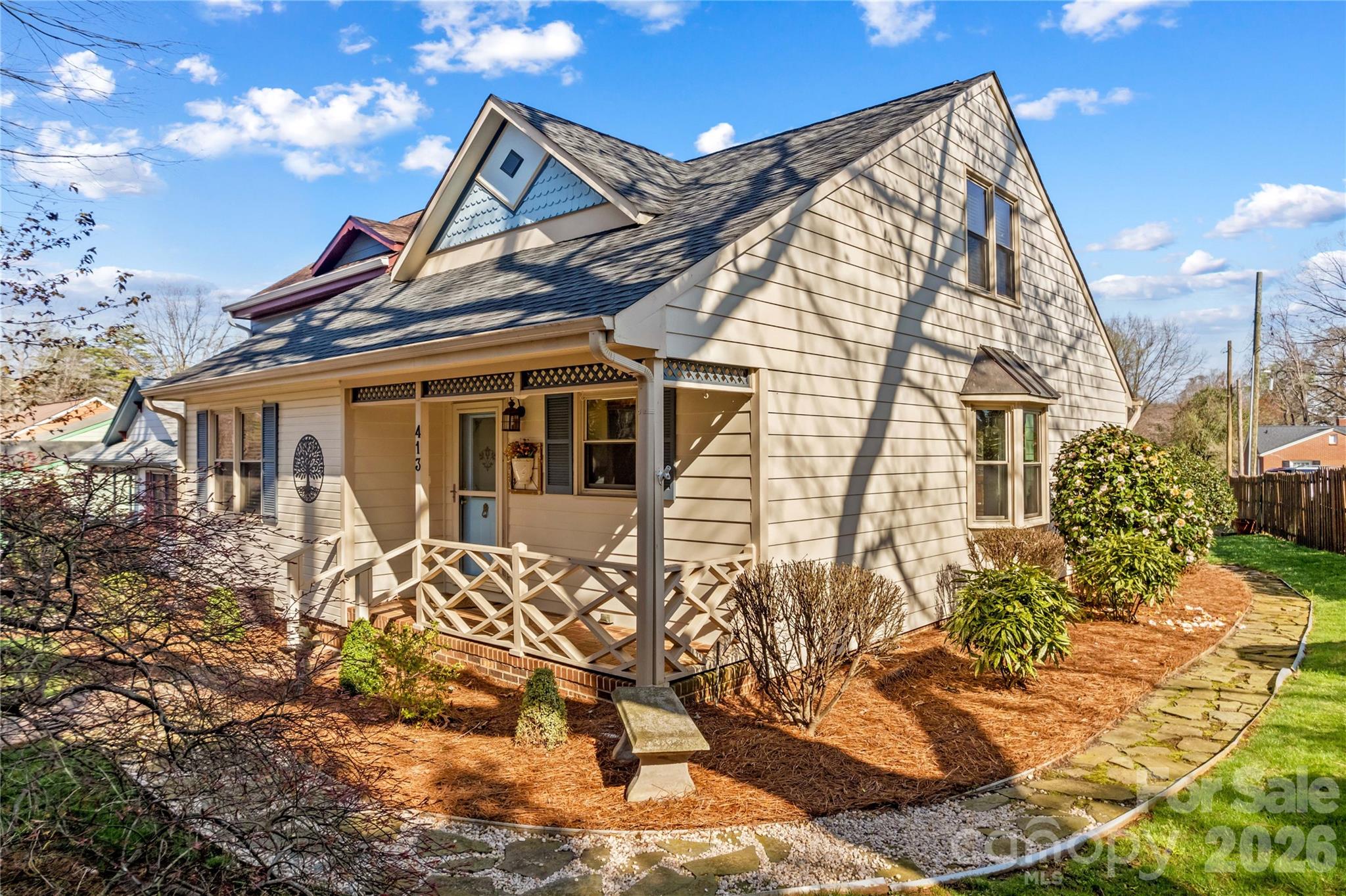 413 Windsor Lane — Statesville