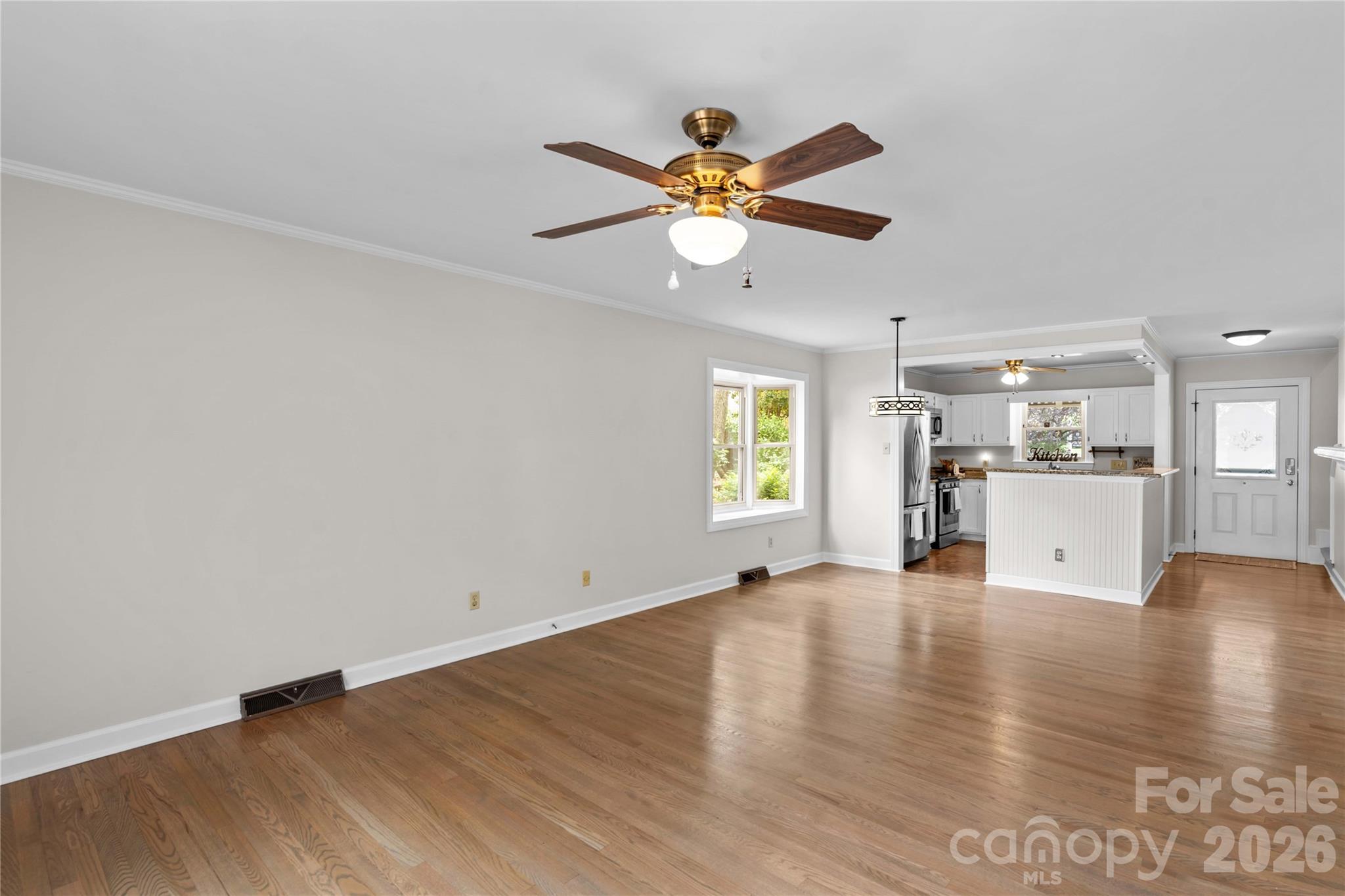 413 Windsor Lane — Statesville