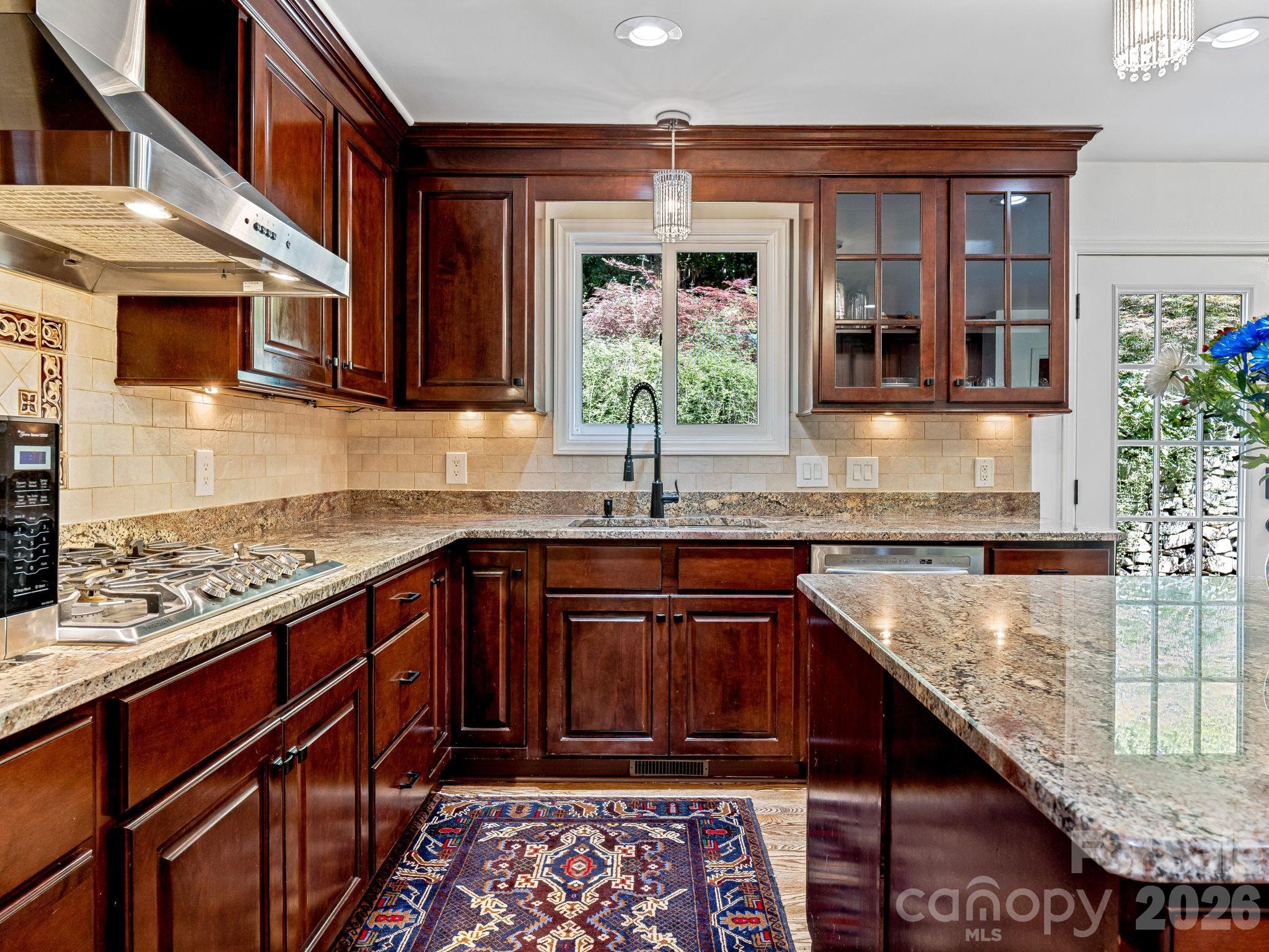 163 Northern Lights Lane — Hendersonville