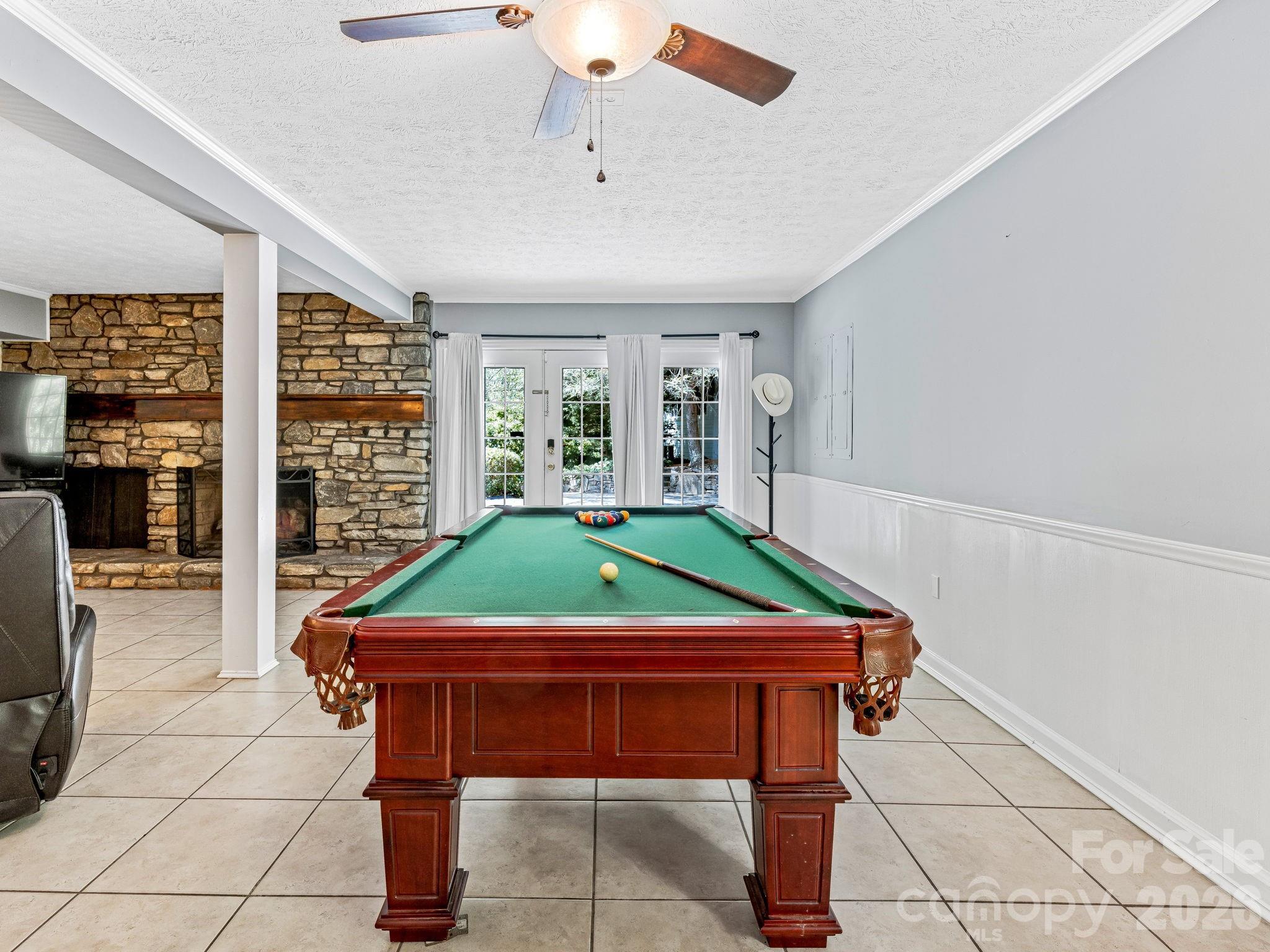 163 Northern Lights Lane — Hendersonville