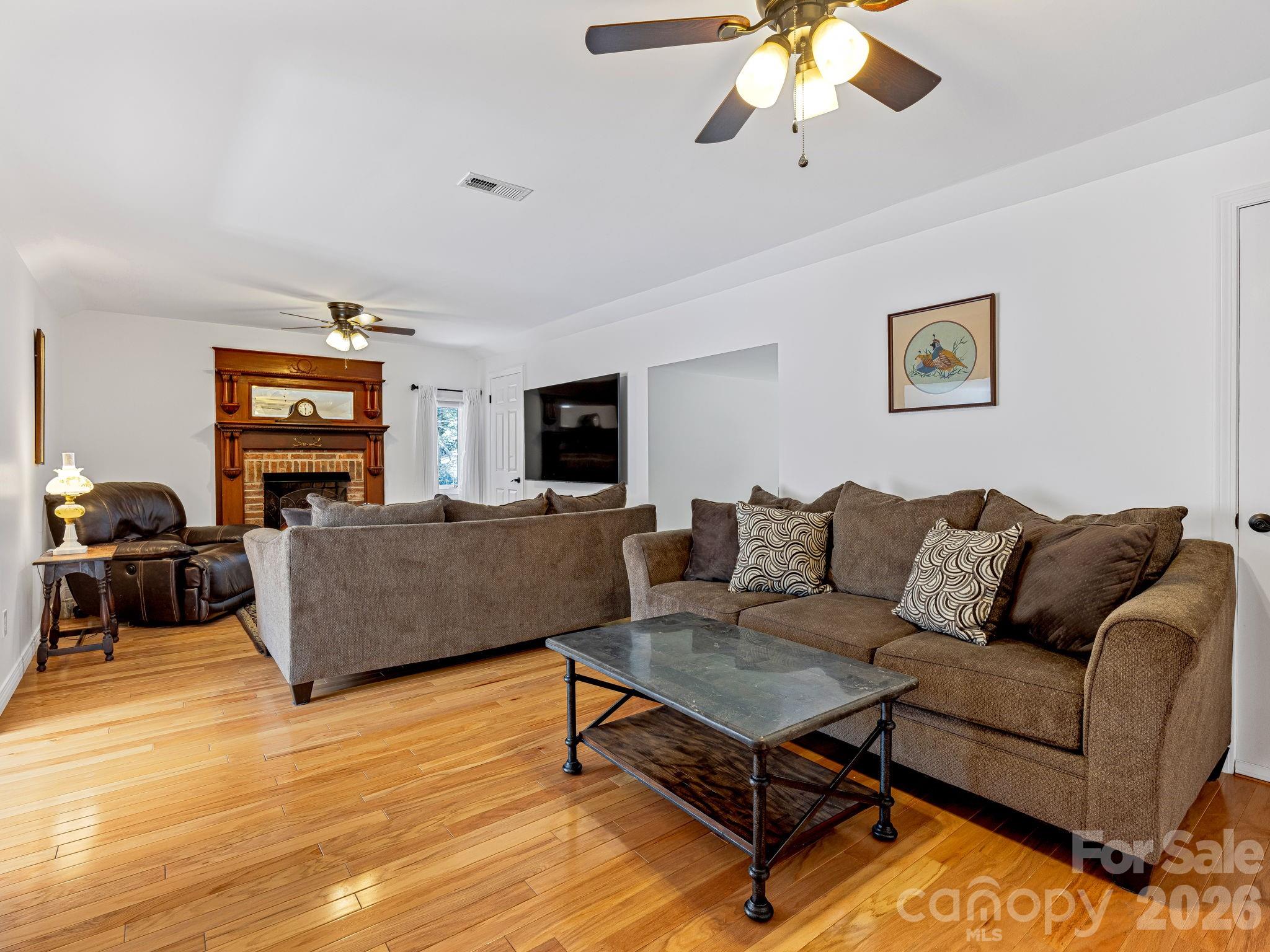 163 Northern Lights Lane — Hendersonville
