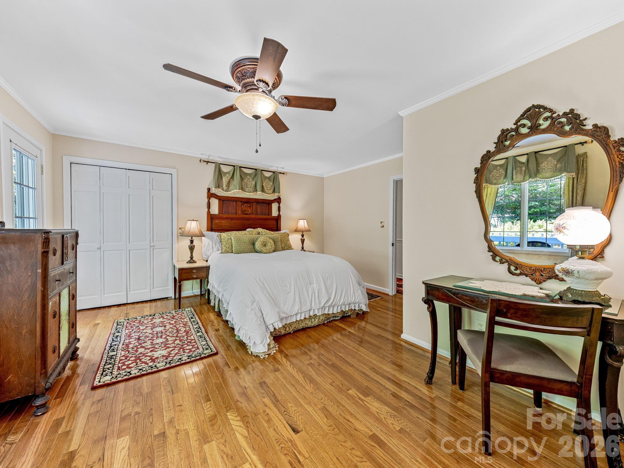 163 Northern Lights Lane — Hendersonville