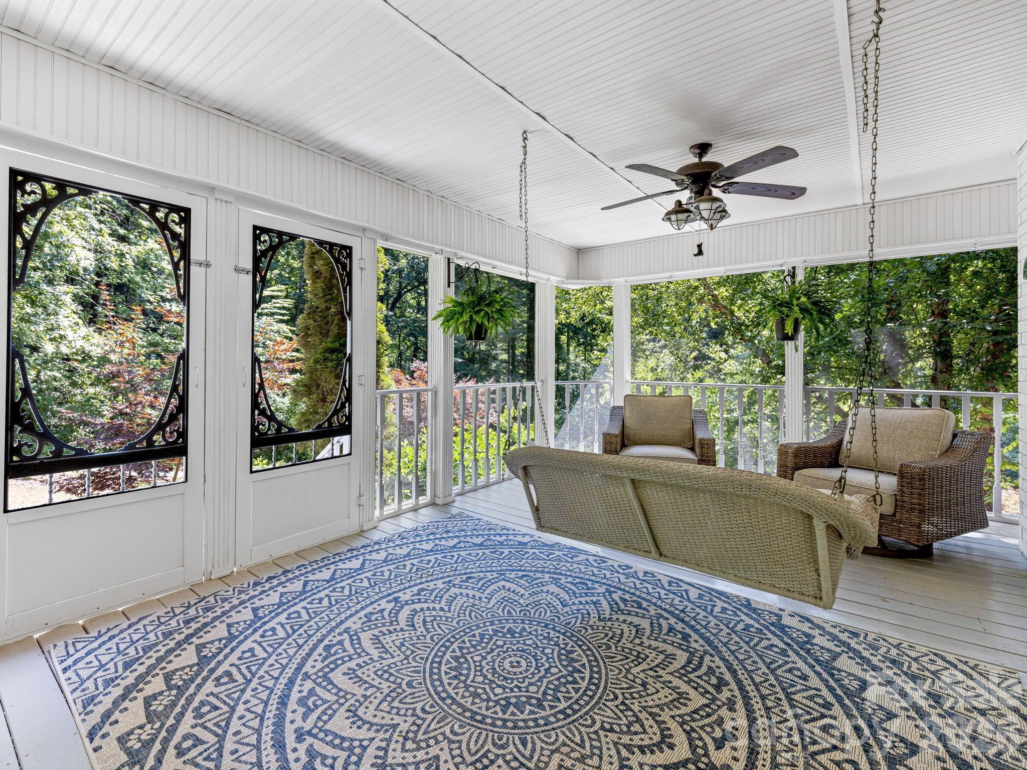 163 Northern Lights Lane — Hendersonville