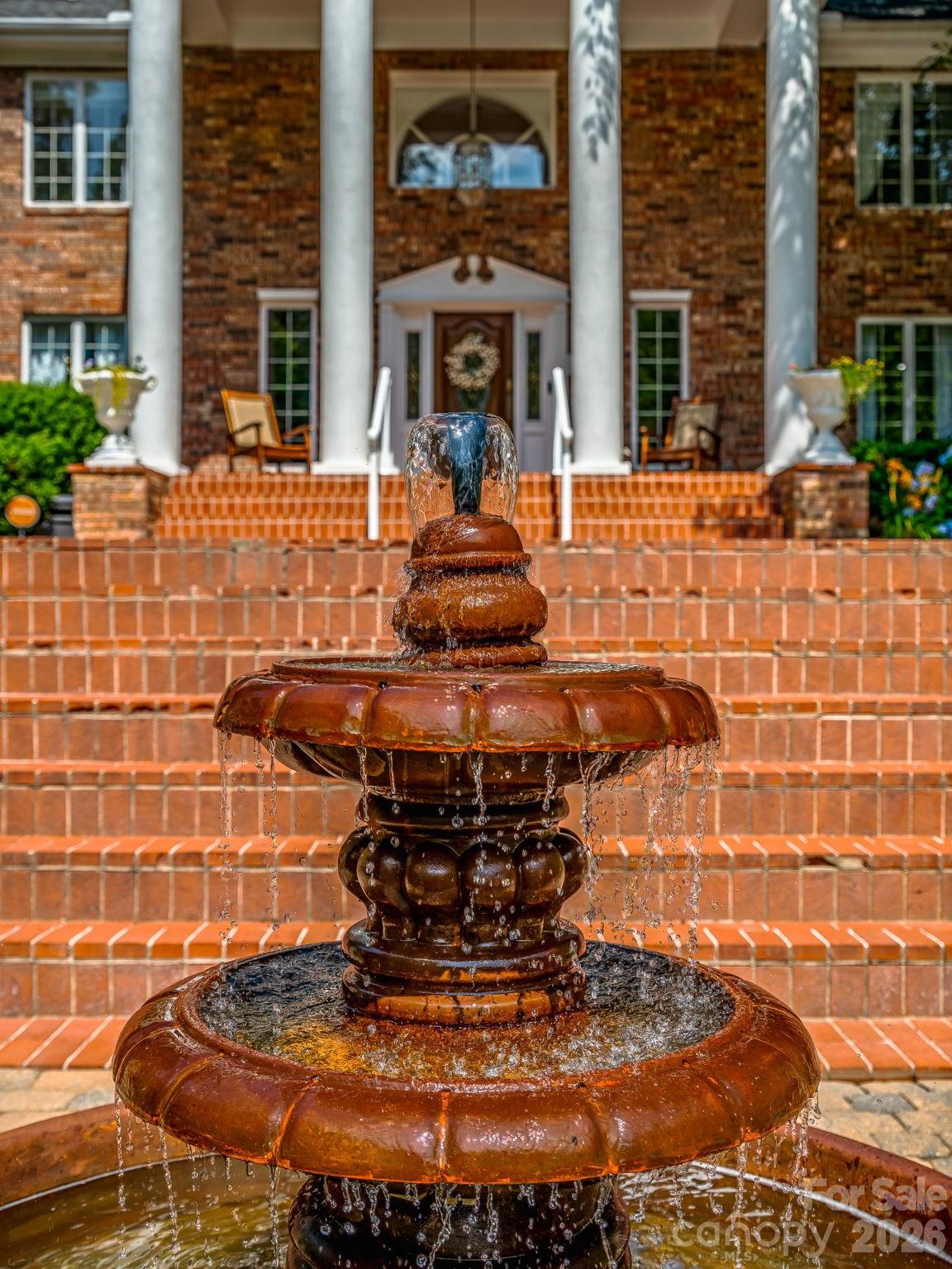 163 Northern Lights Lane — Hendersonville
