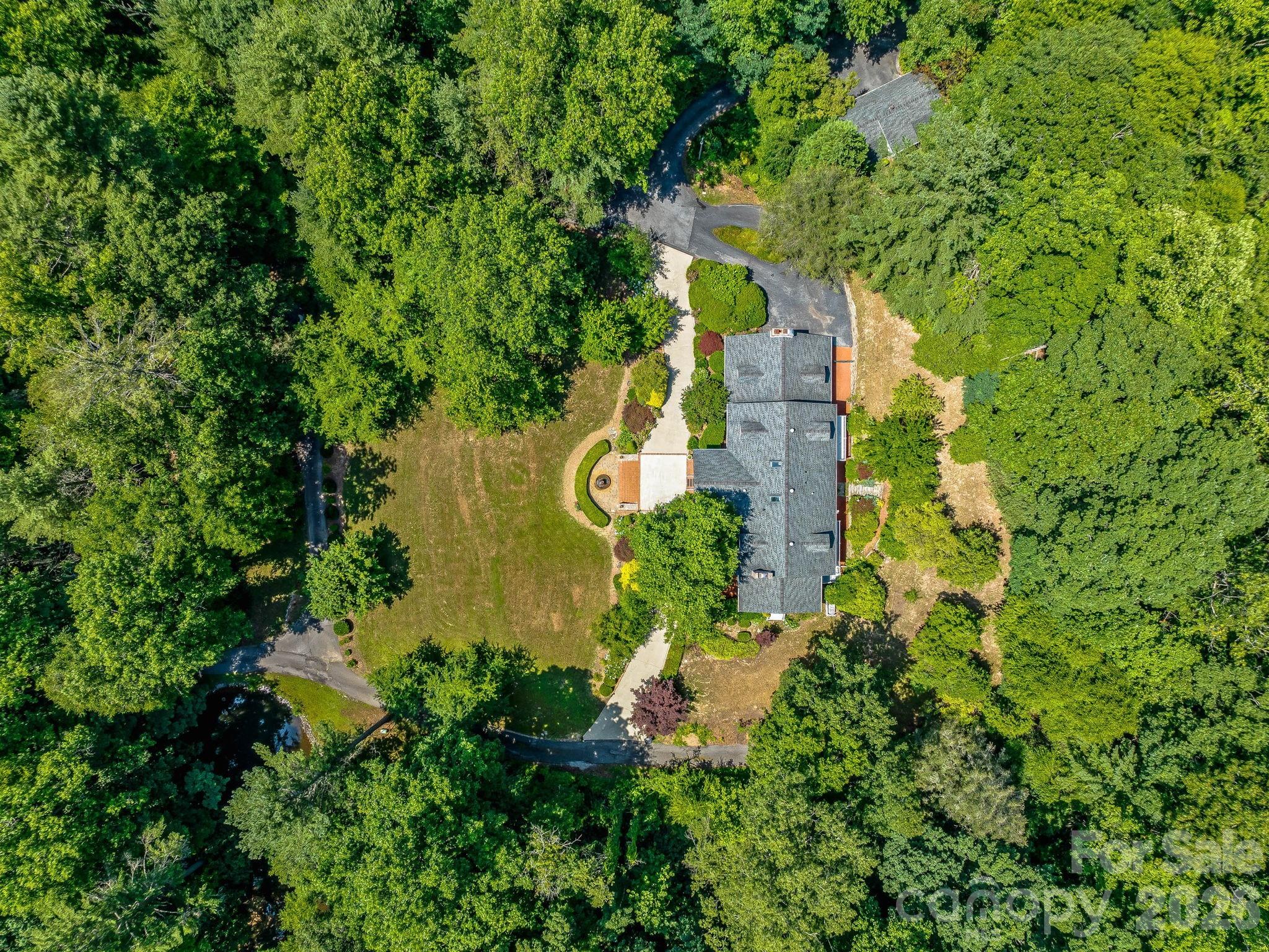 163 Northern Lights Lane — Hendersonville