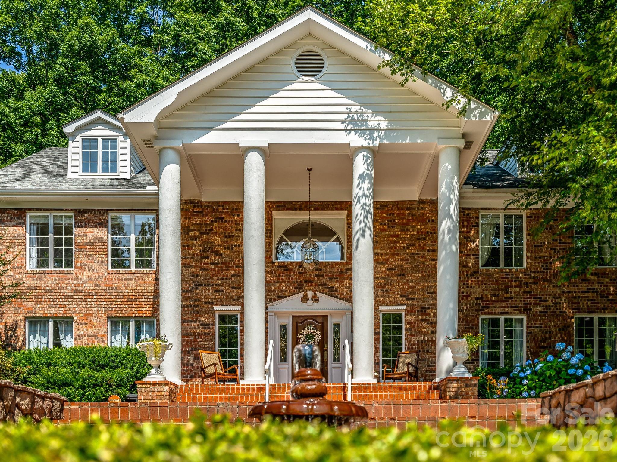 163 Northern Lights Lane — Hendersonville
