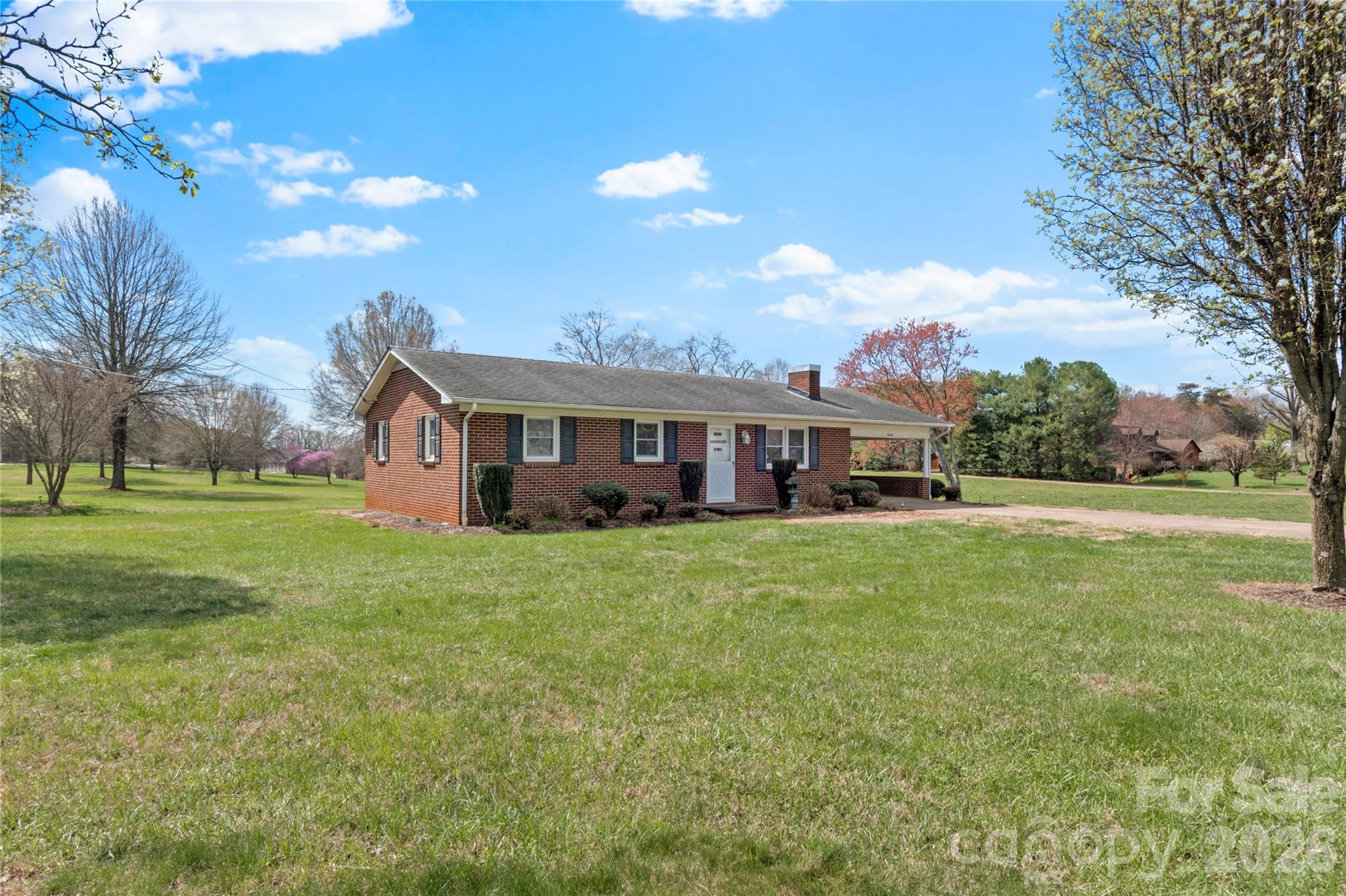 610 Nc 67 Highway — Boonville