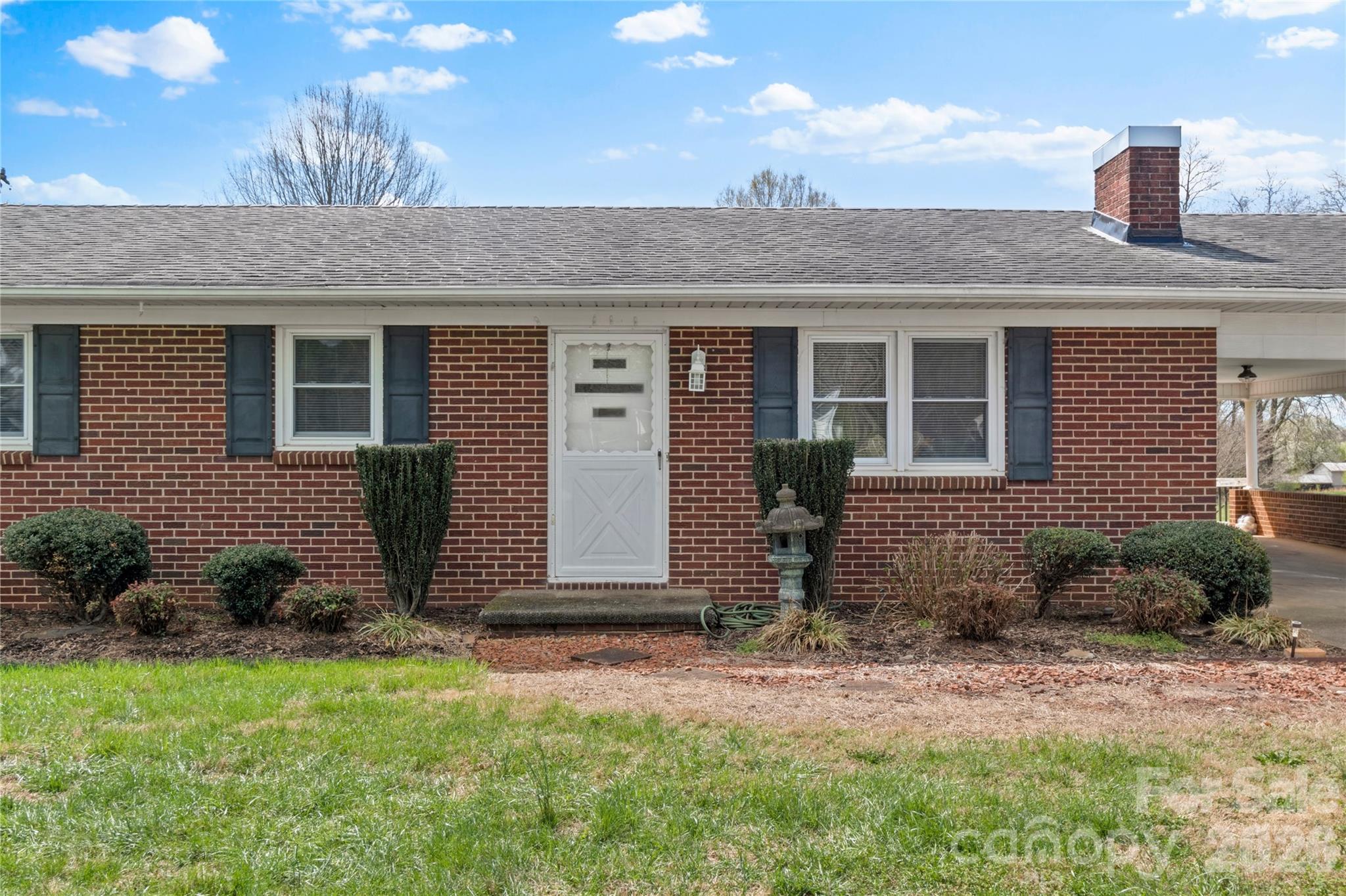 610 Nc 67 Highway — Boonville
