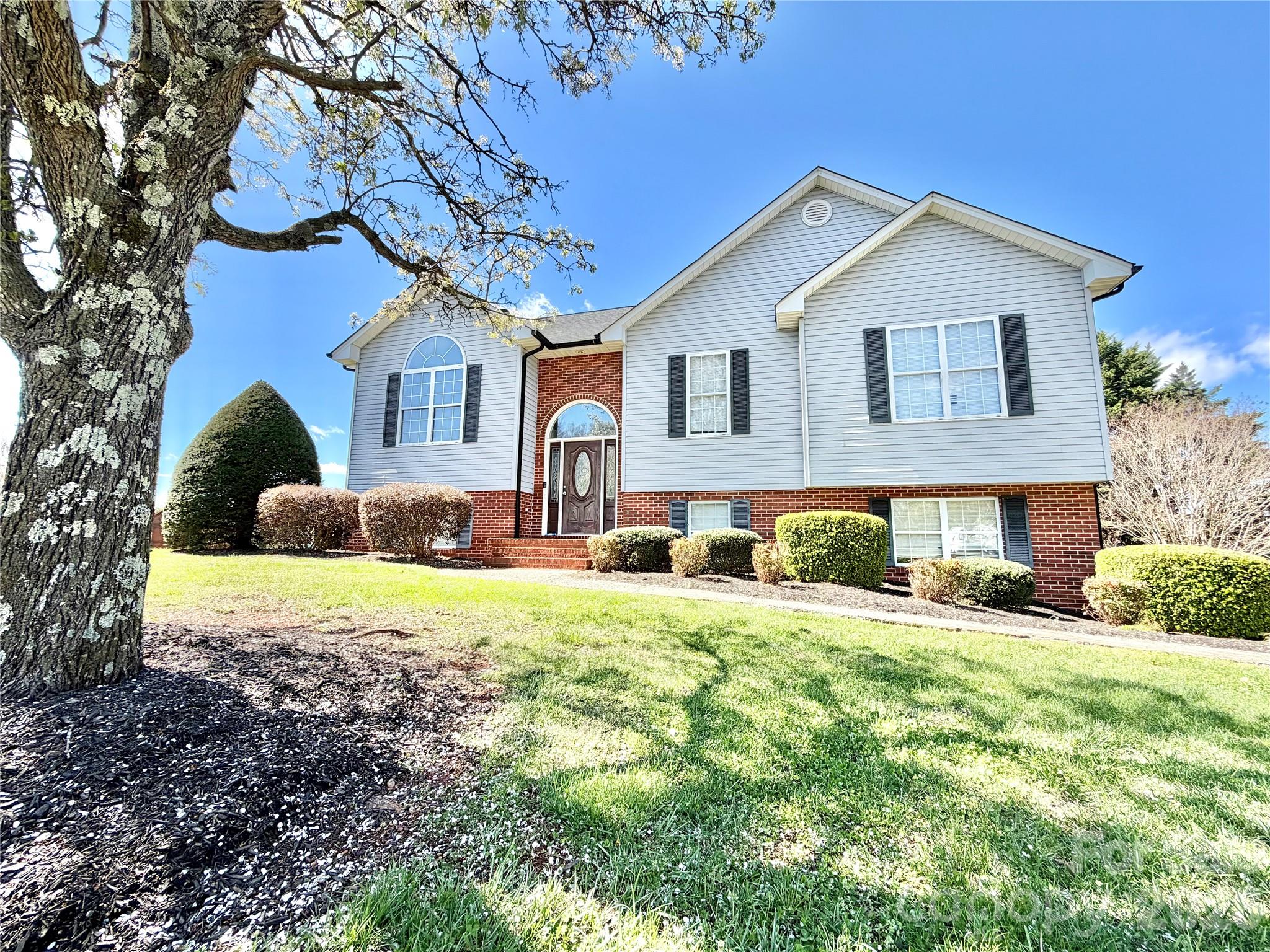 15 Luther Stafford Avenue — Taylorsville